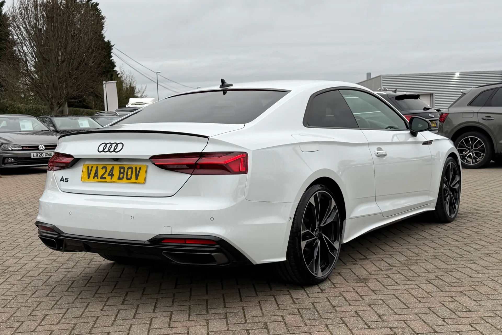 Audi A5 thumbnail image number 31