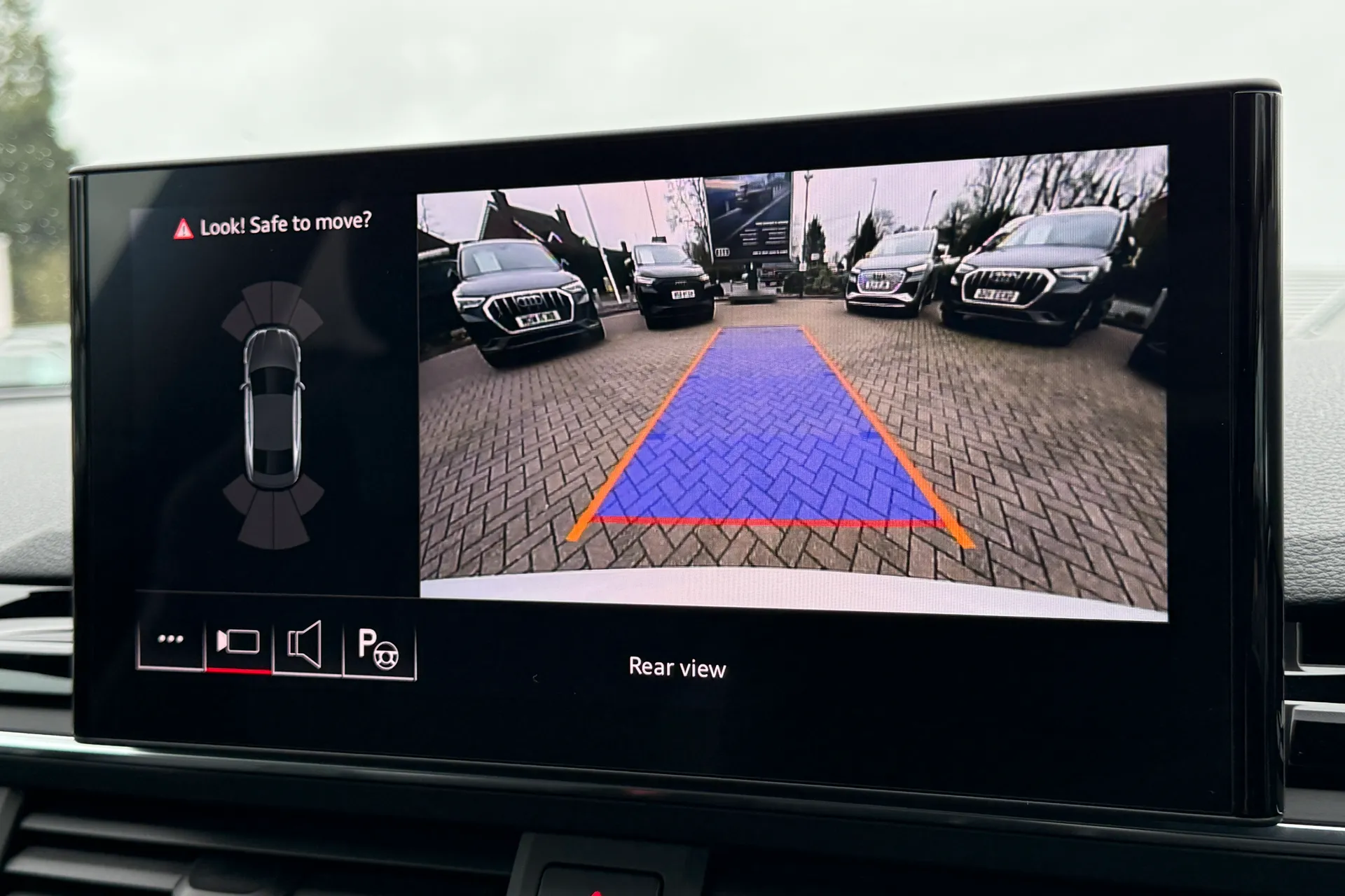 Audi A5 thumbnail image number 4