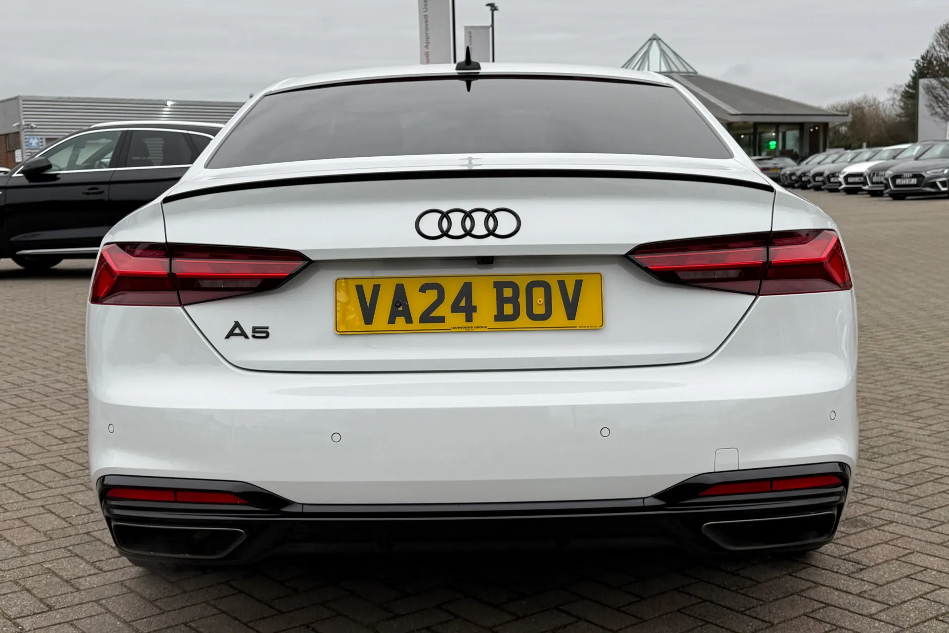 Audi A5 thumbnail image number 32