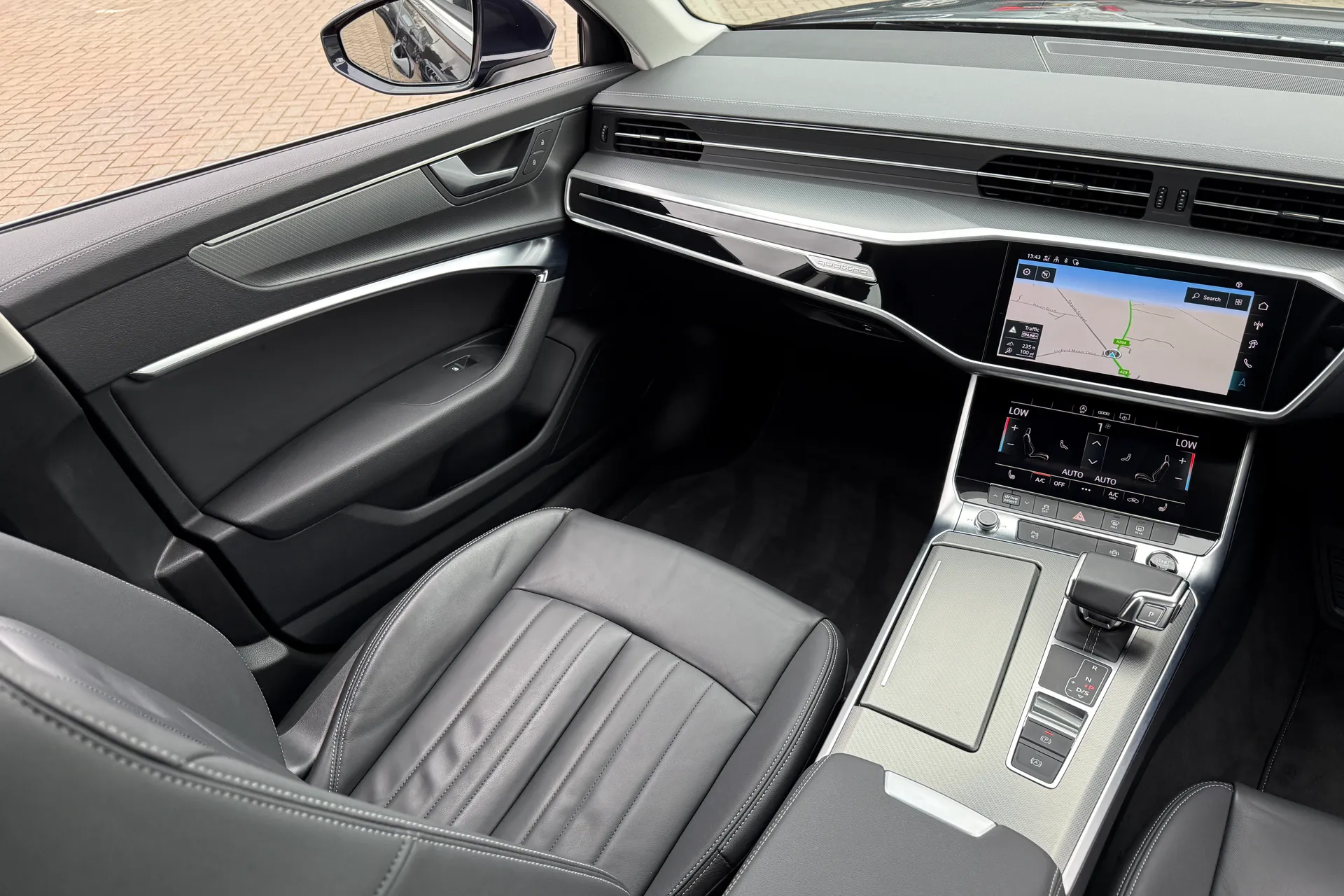 Audi A6 Avant thumbnail image number 38