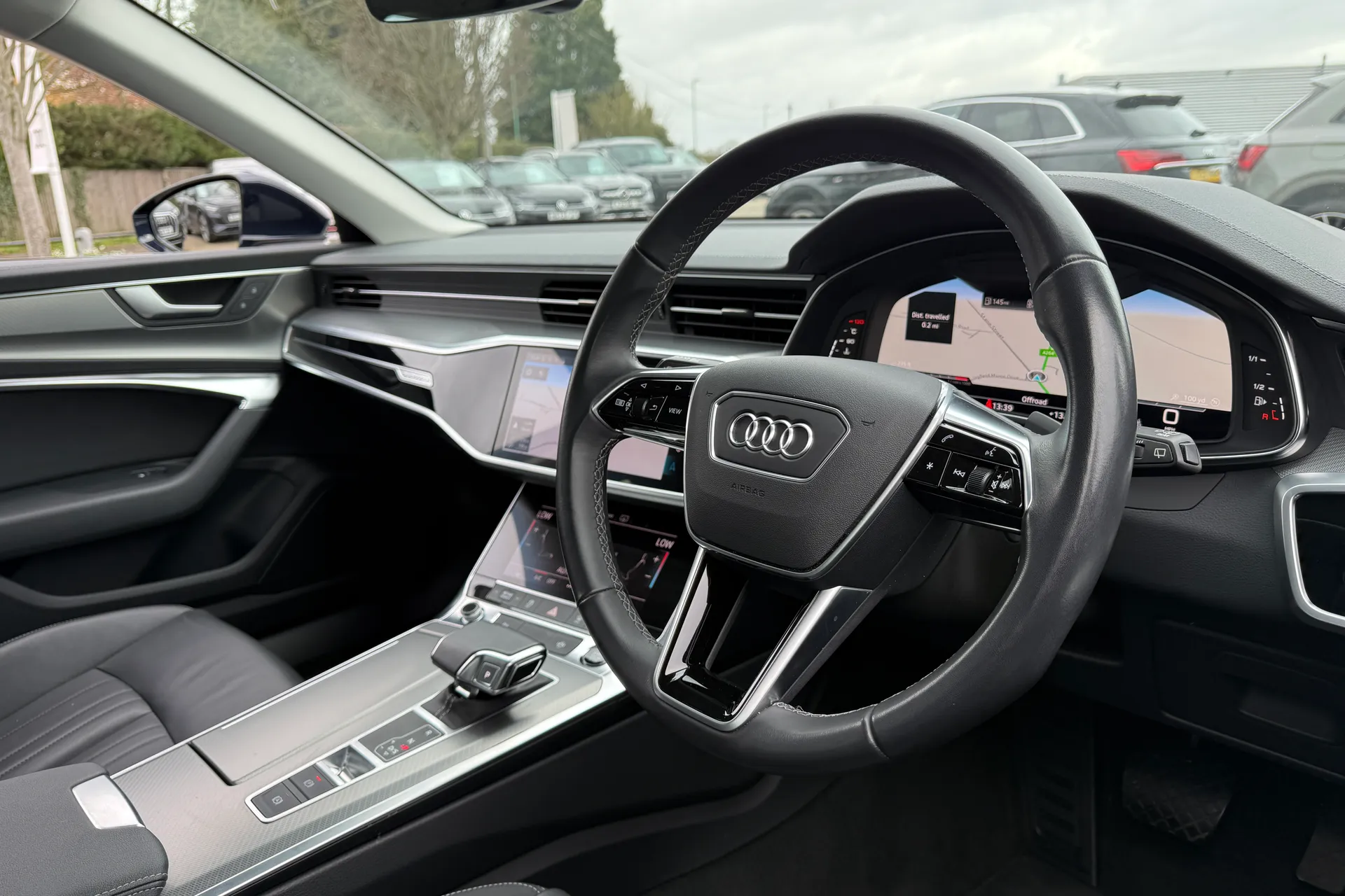 Audi A6 Avant thumbnail image number 28