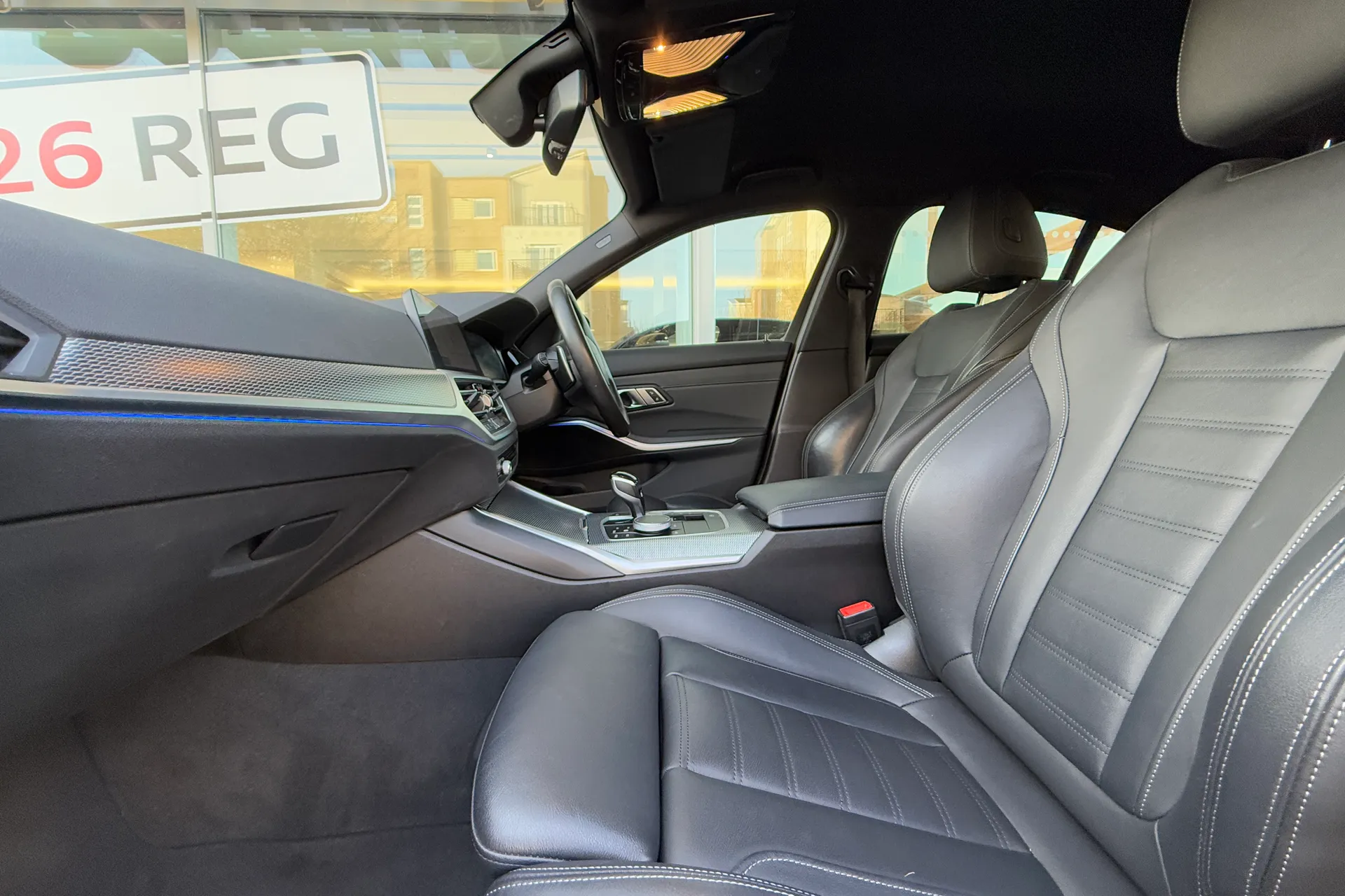 BMW 3 SERIES thumbnail image number 42