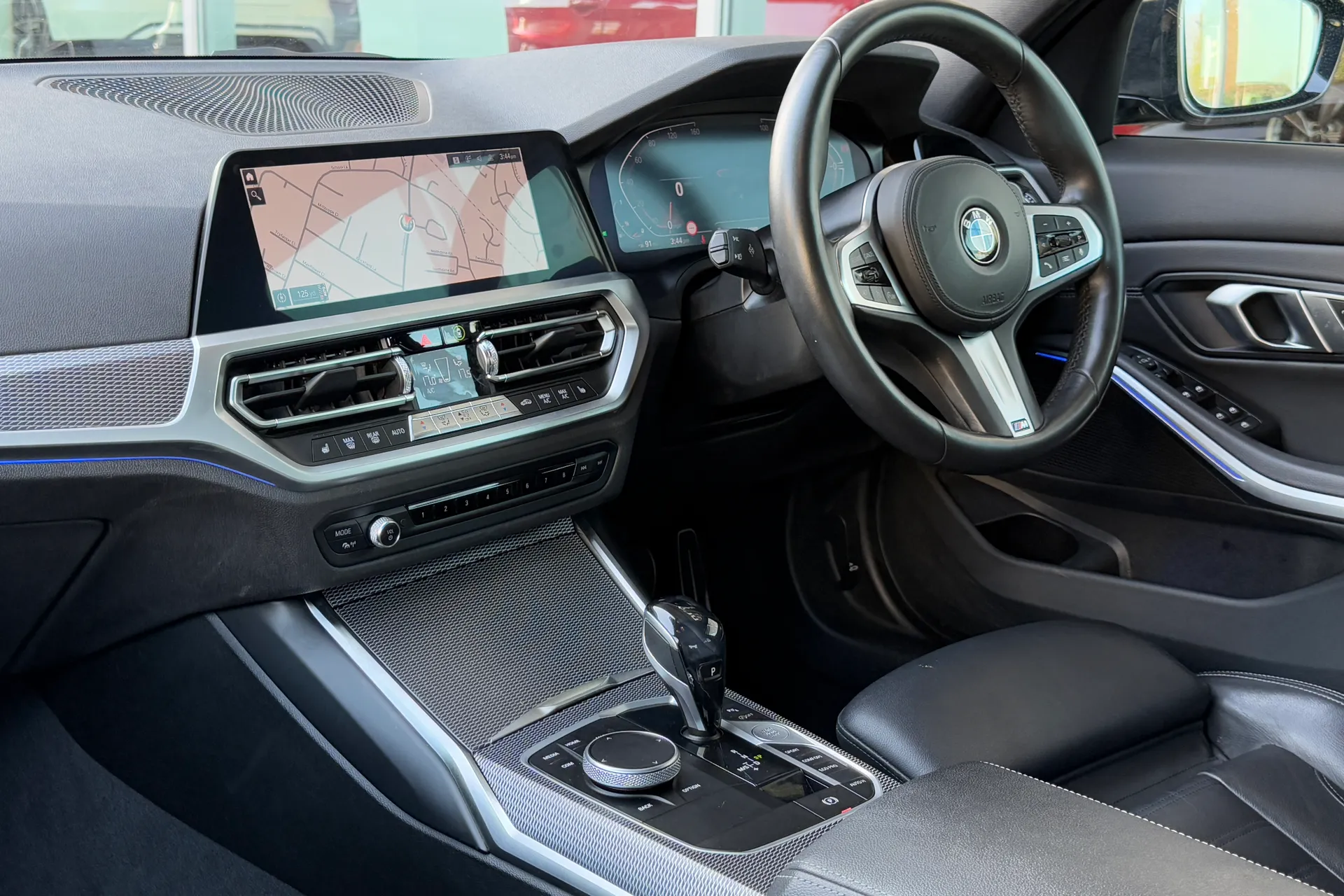 BMW 3 SERIES thumbnail image number 43