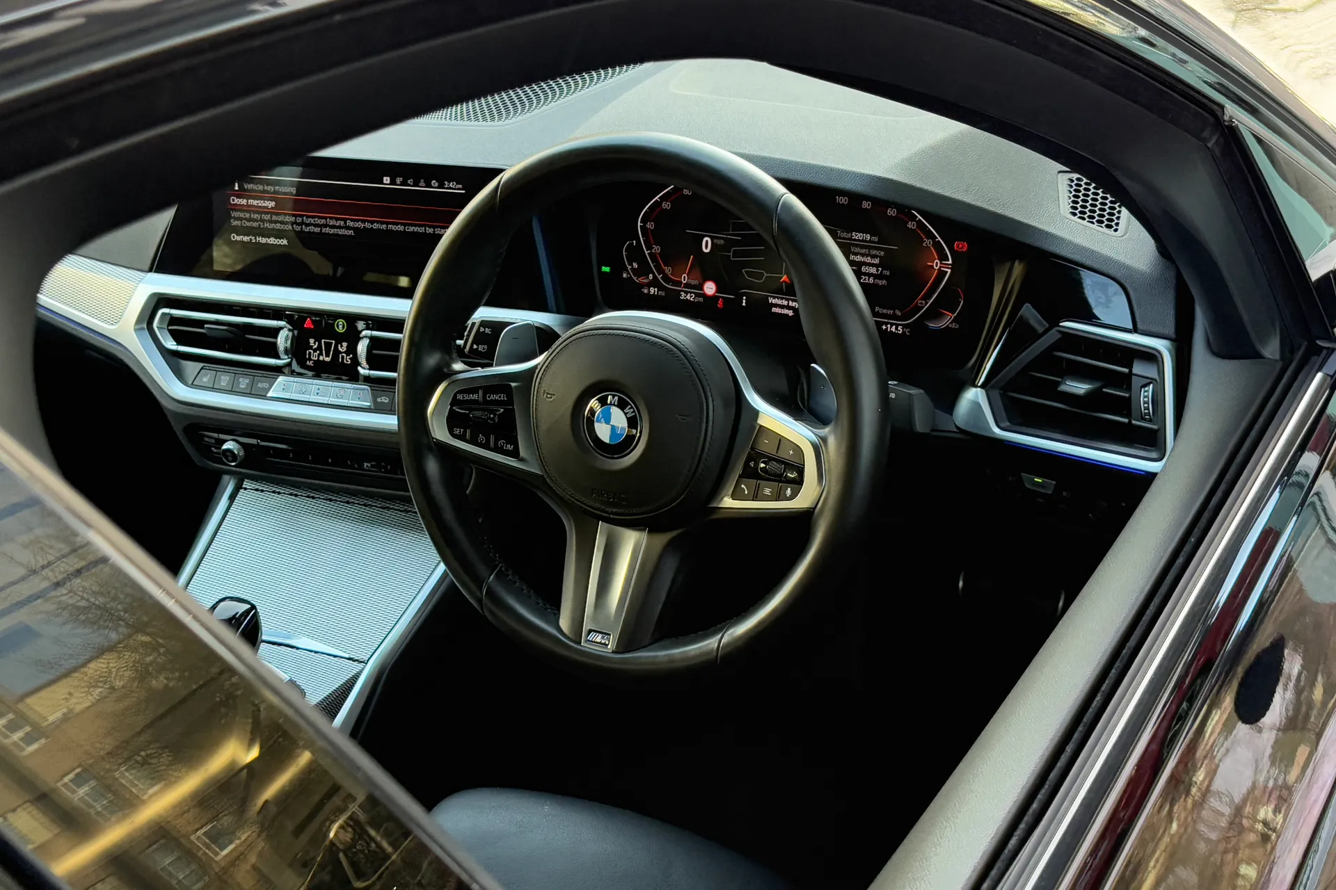 BMW 3 SERIES thumbnail image number 29