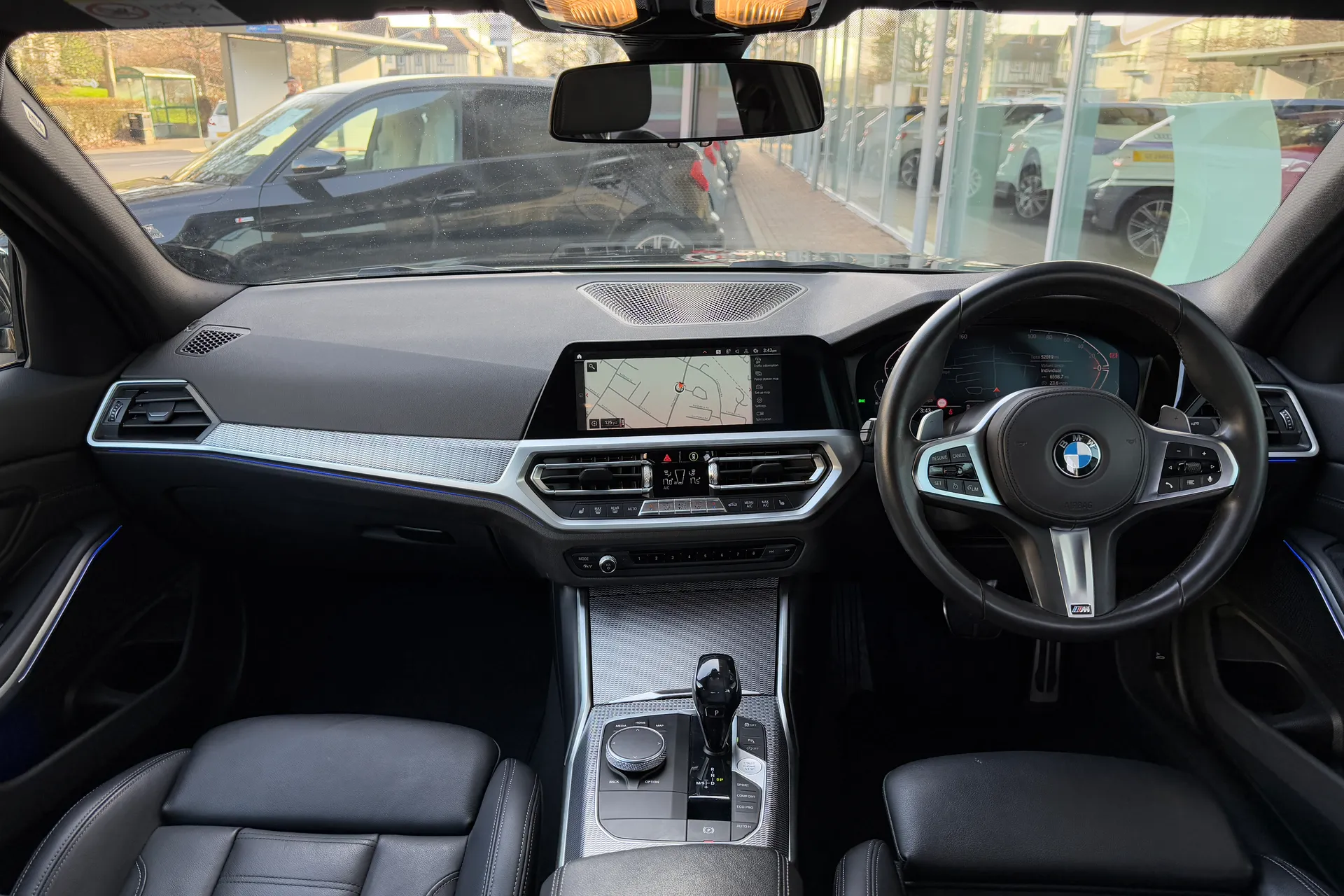 BMW 3 SERIES thumbnail image number 3