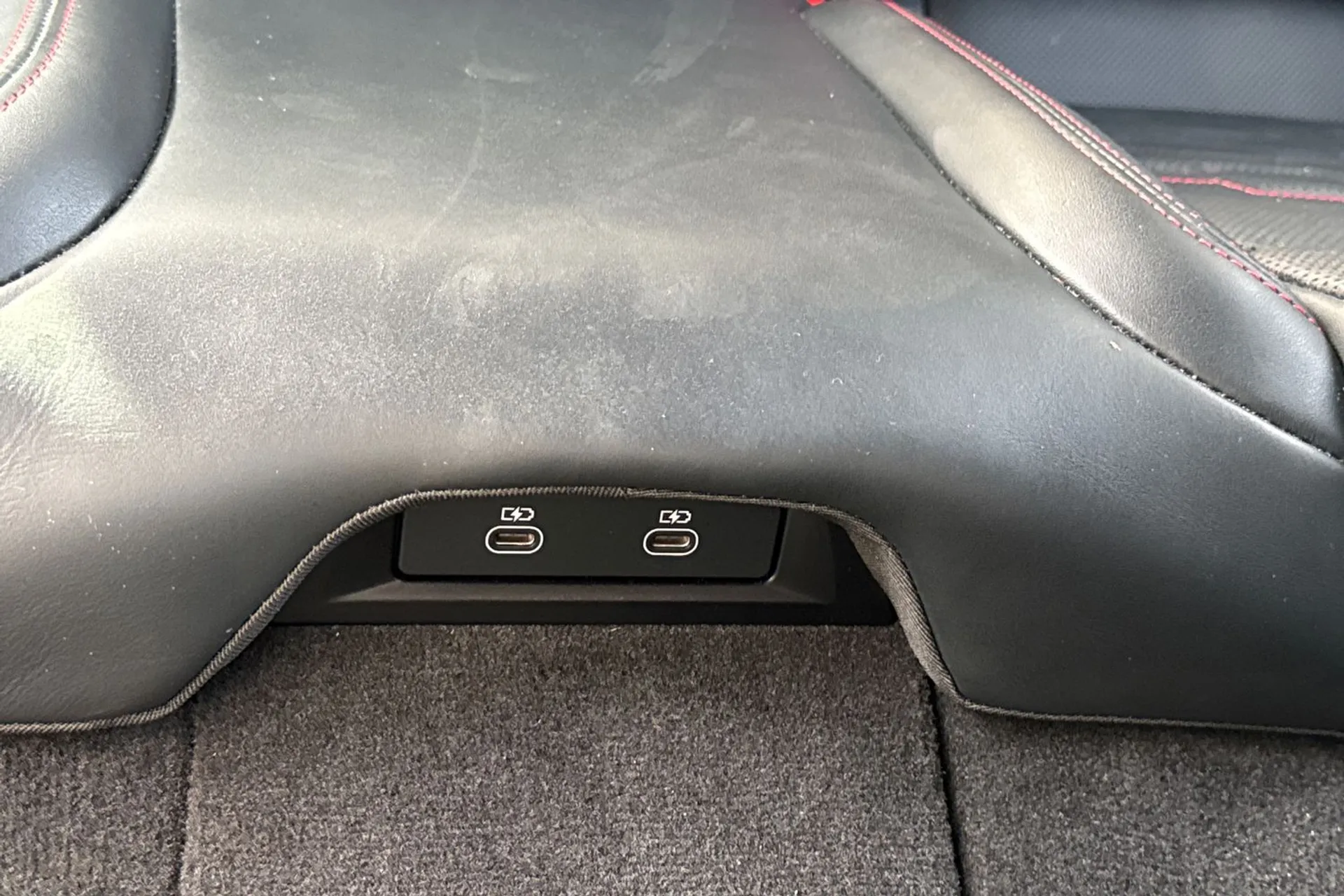 Audi RS e-tron GT thumbnail image number 22