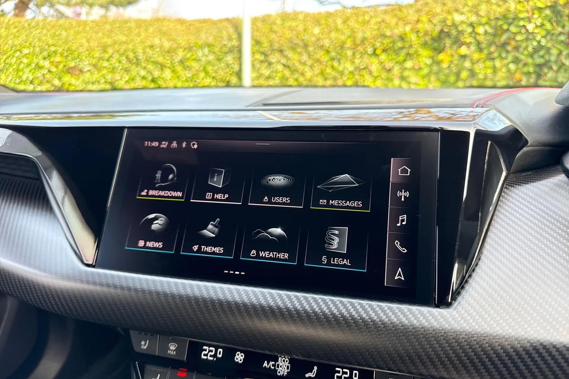 Audi RS e-tron GT thumbnail image number 25