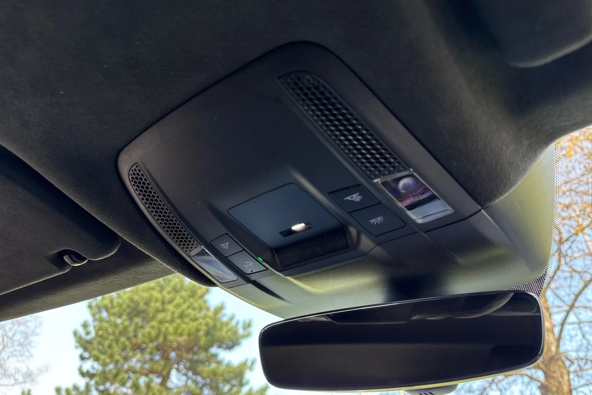 Audi RS e-tron GT thumbnail image number 55