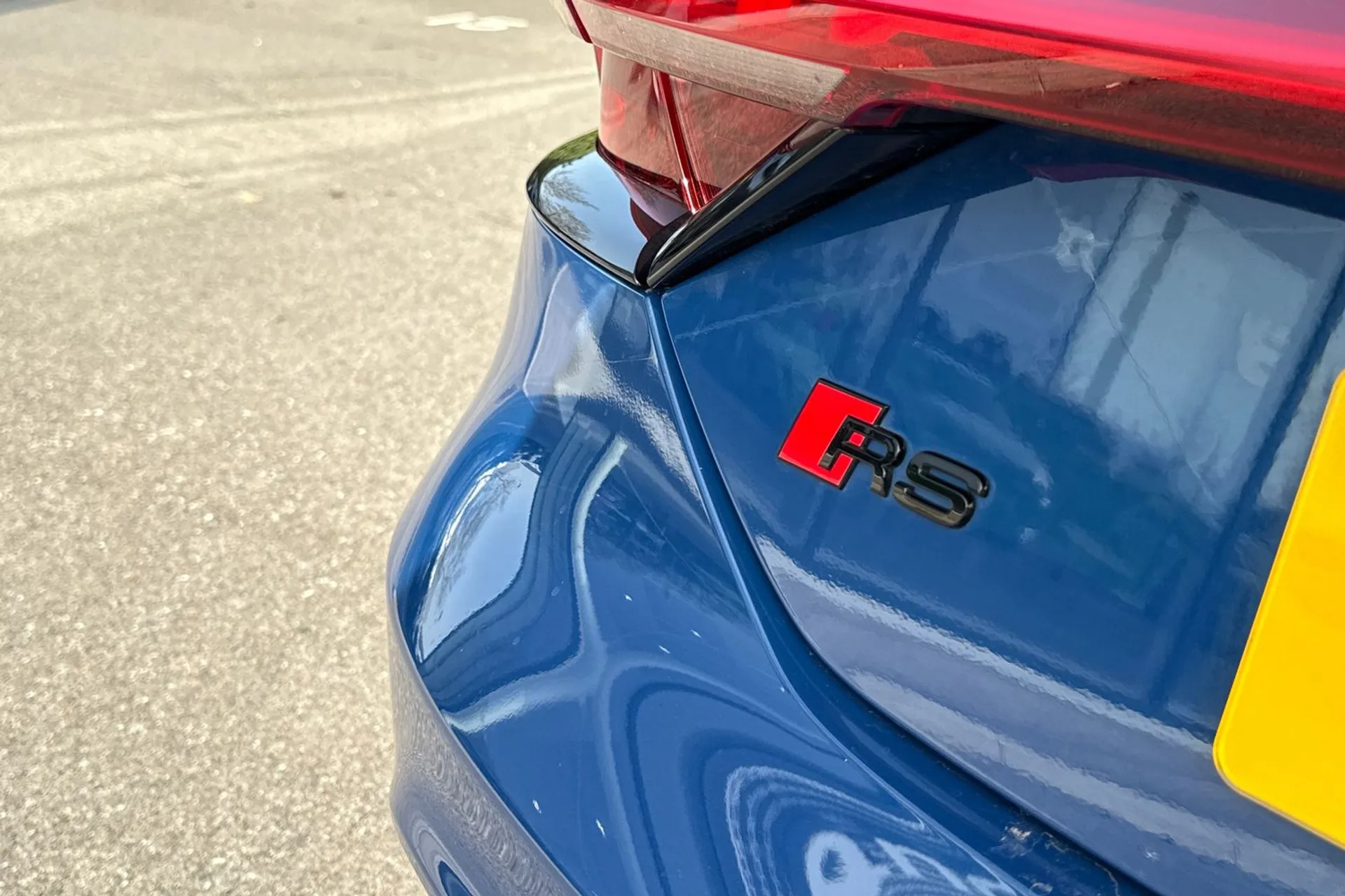 Audi RS e-tron GT thumbnail image number 59