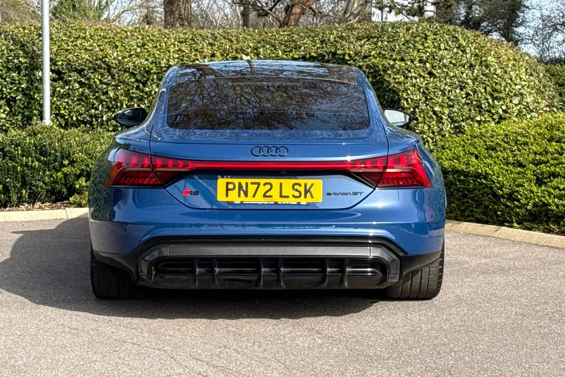 Audi RS e-tron GT thumbnail image number 11