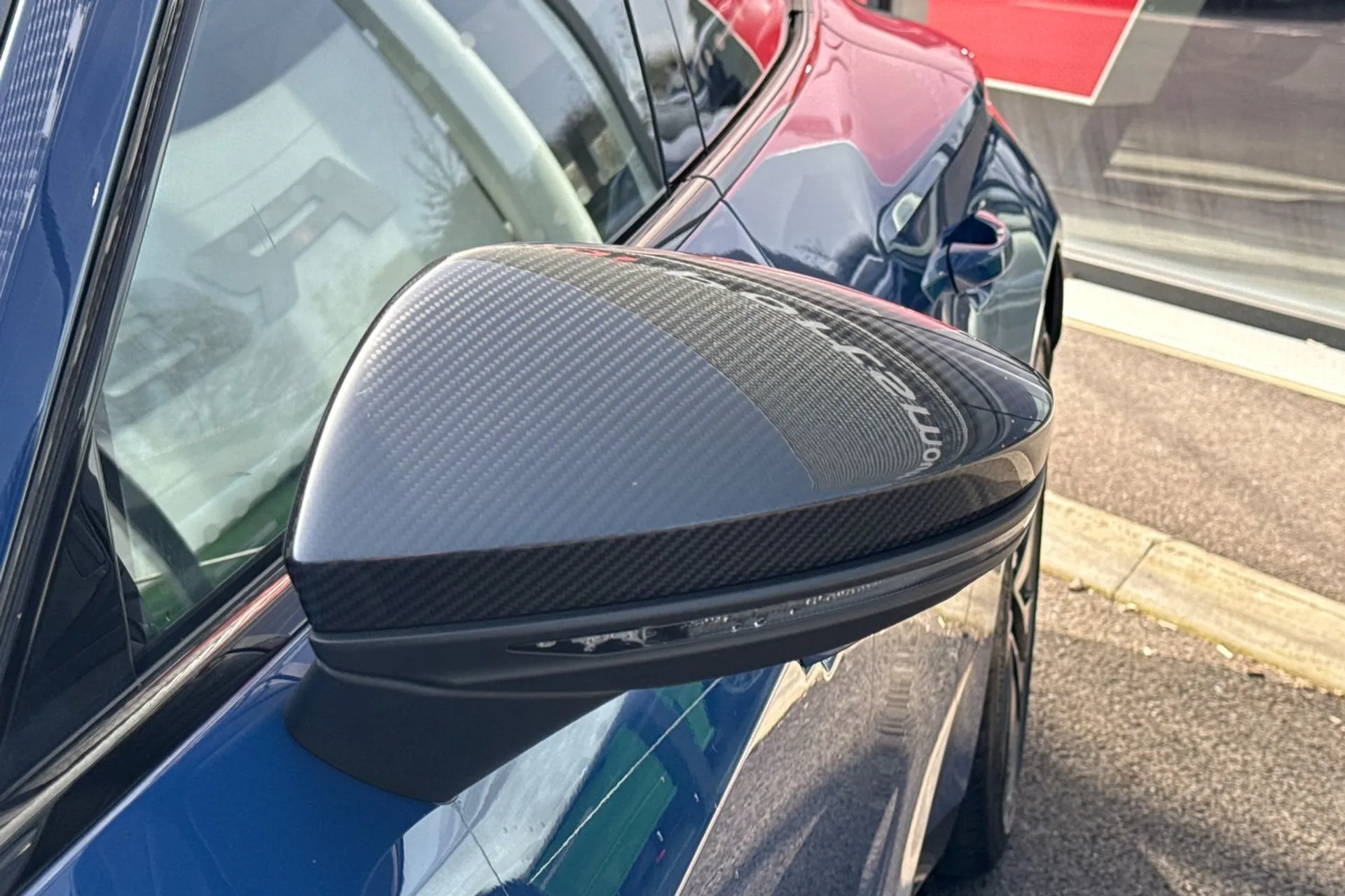 Audi RS e-tron GT thumbnail image number 24