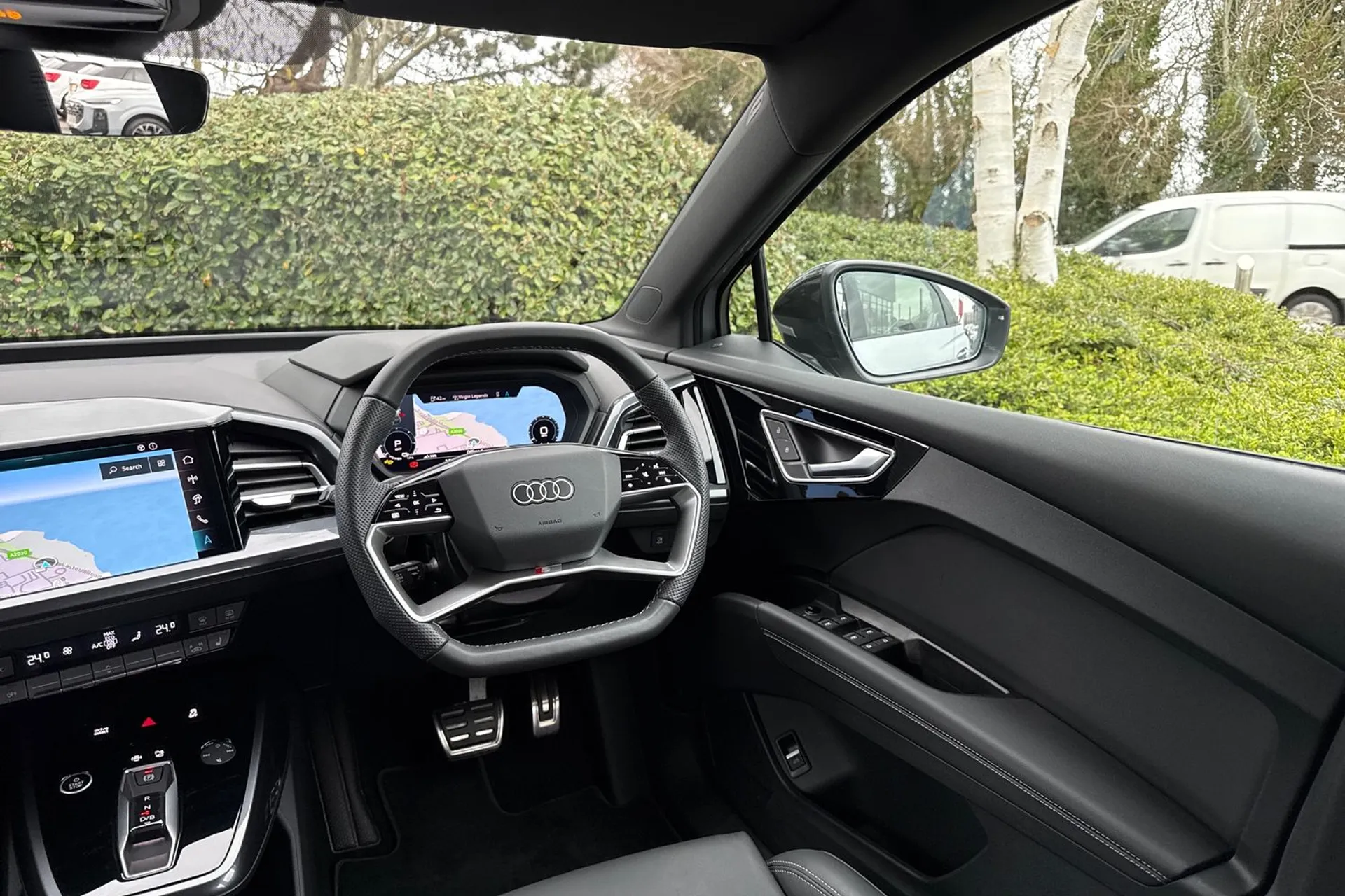 Audi Q4 thumbnail image number 46