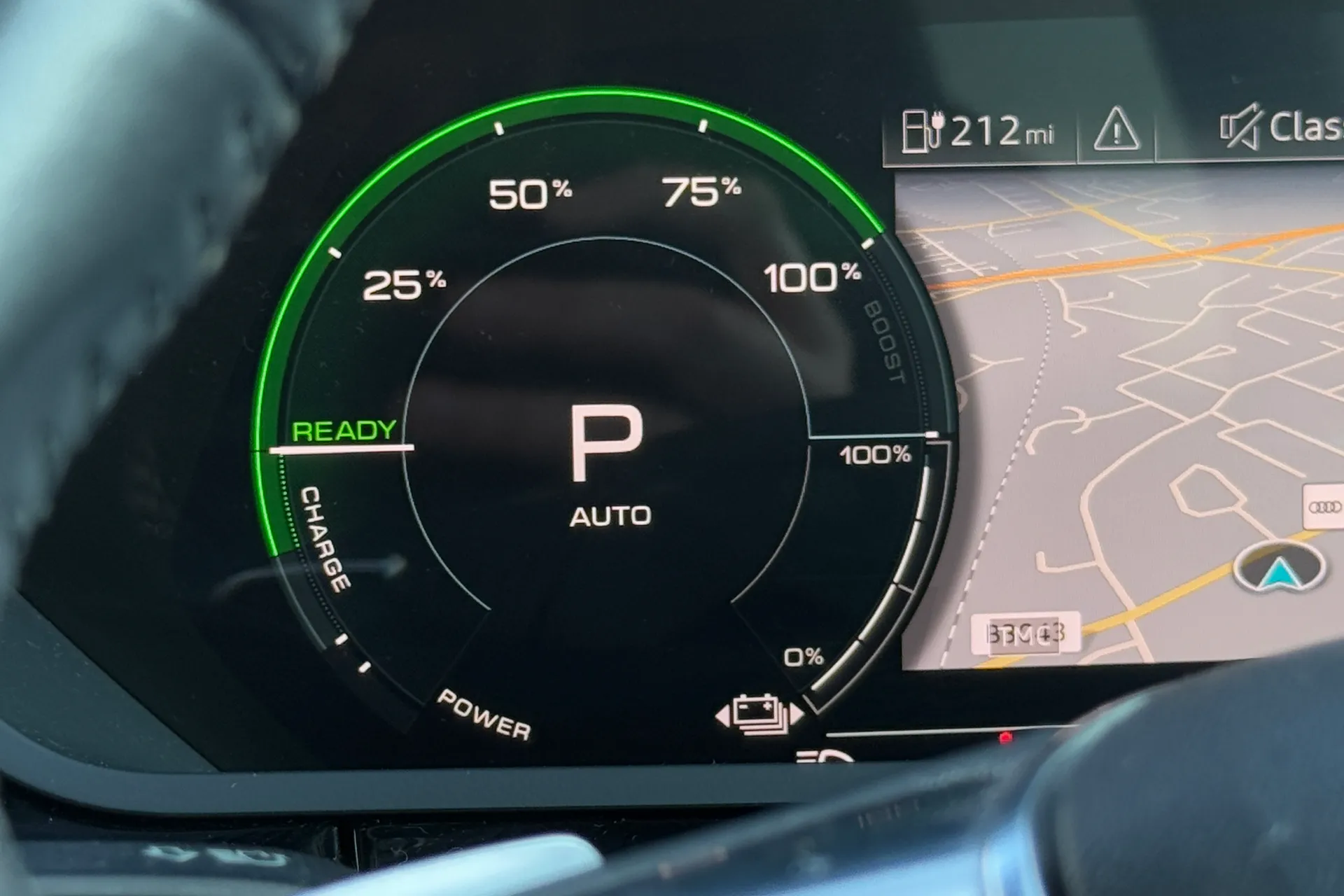 Audi e-tron thumbnail image number 18