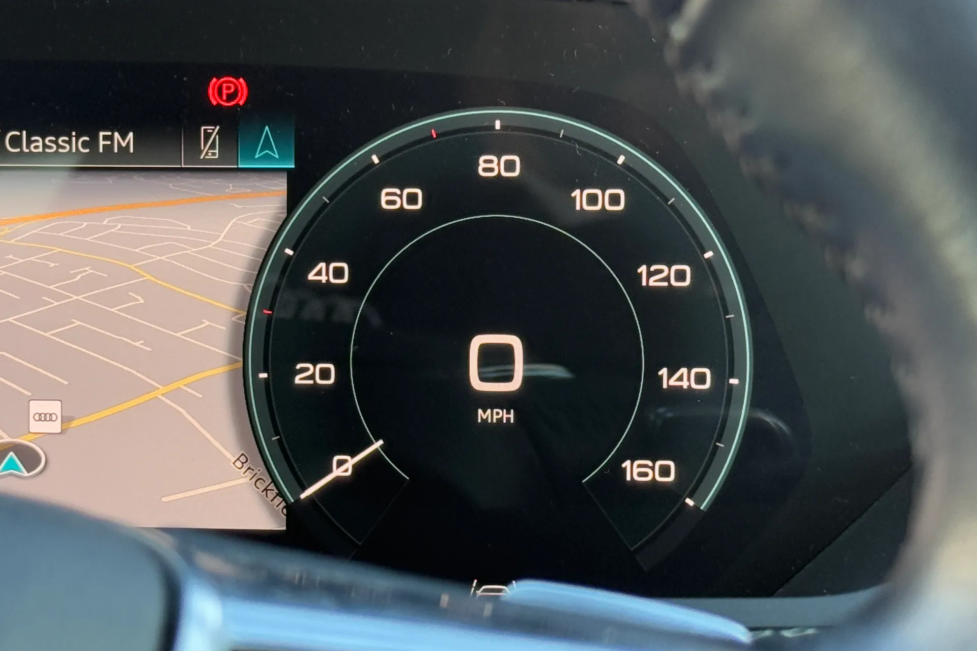 Audi e-tron thumbnail image number 20