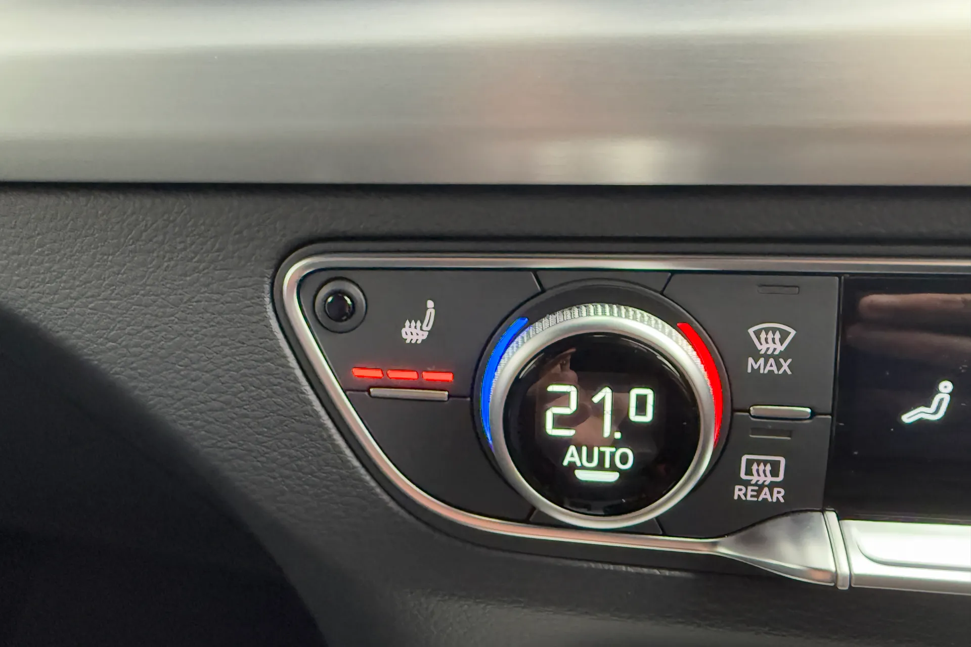 Audi Q5 thumbnail image number 6