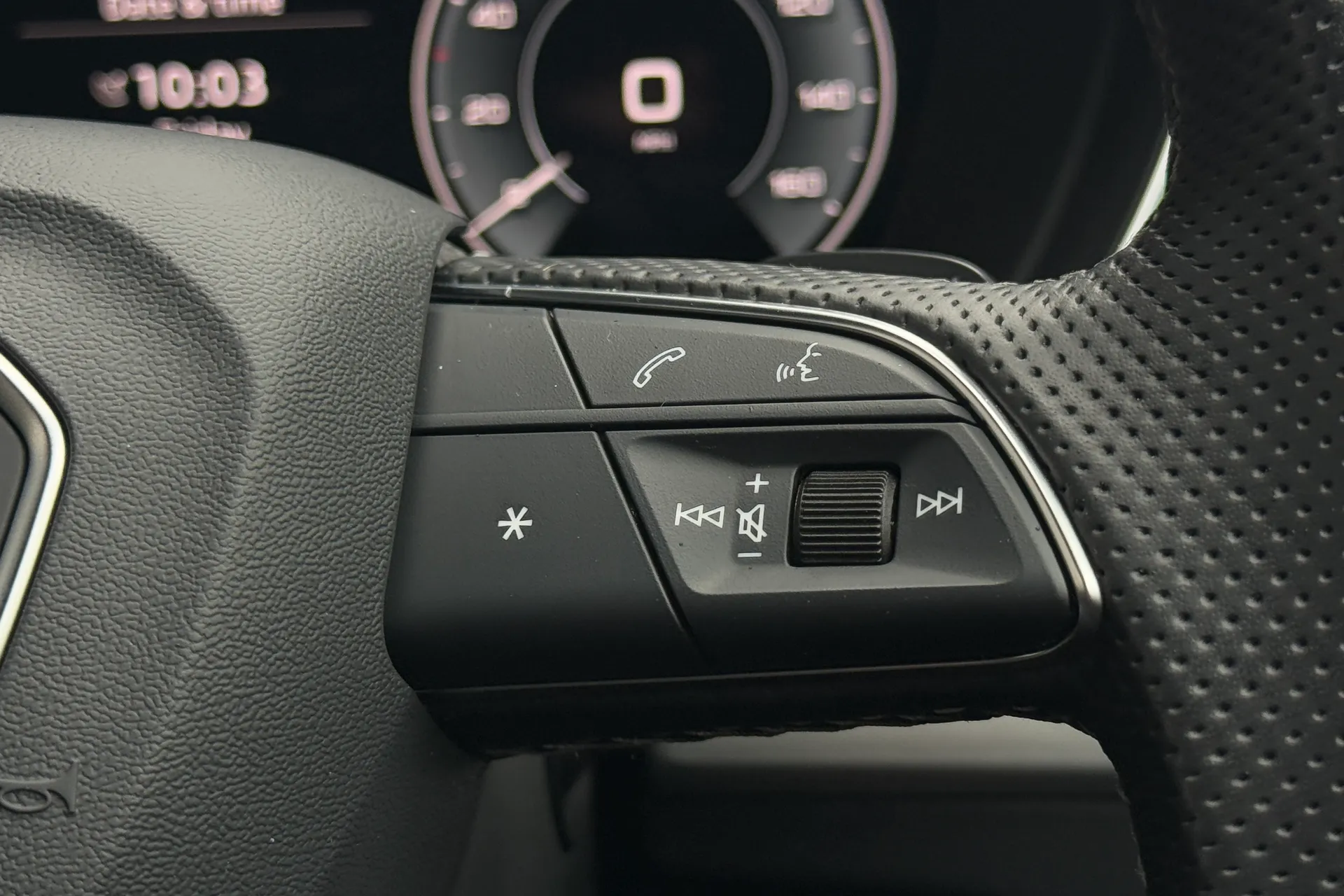 Audi Q5 thumbnail image number 14