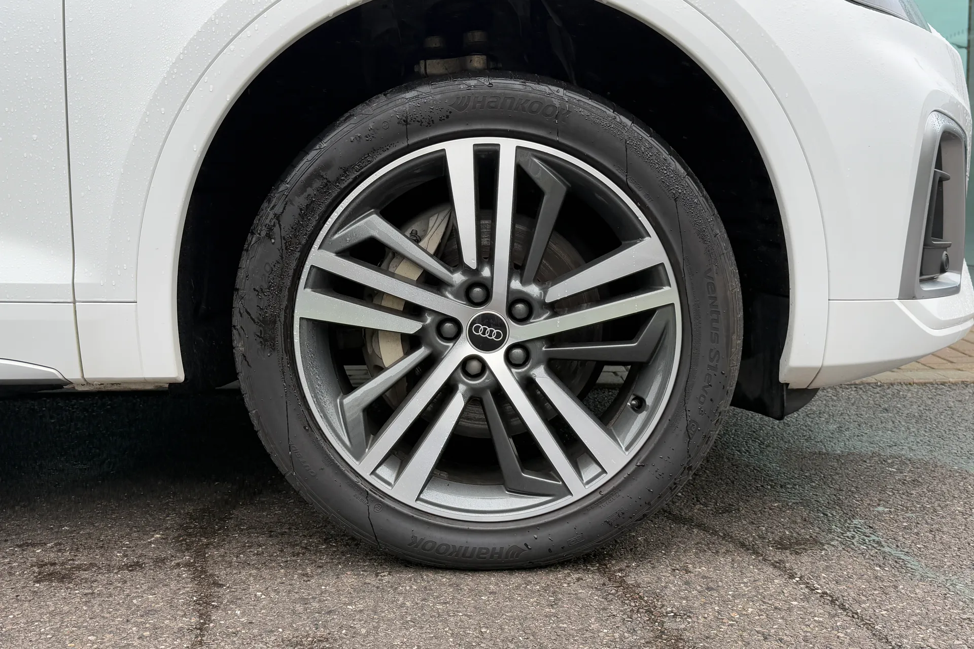 Audi Q5 thumbnail image number 11