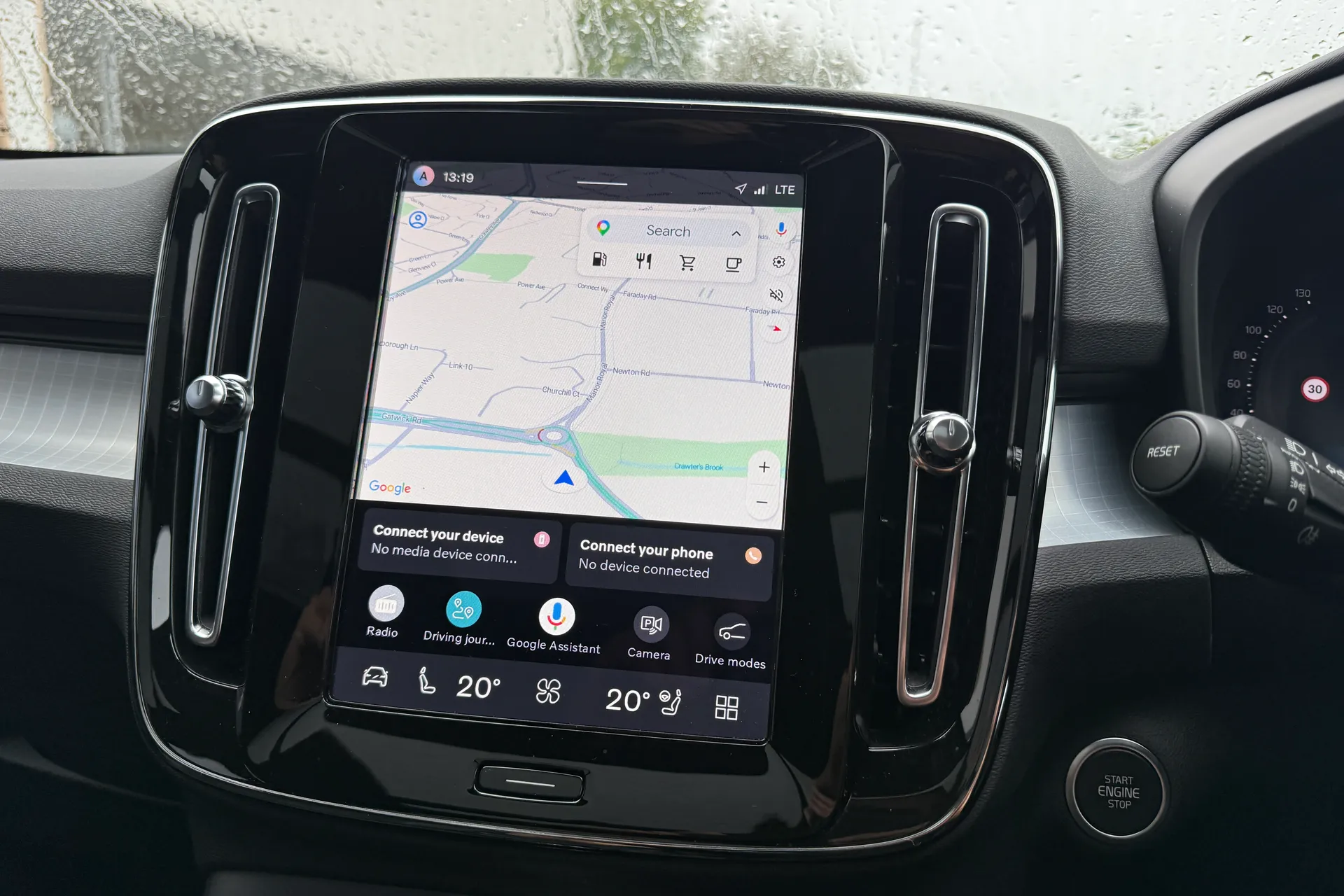 Volvo XC40 thumbnail image number 5