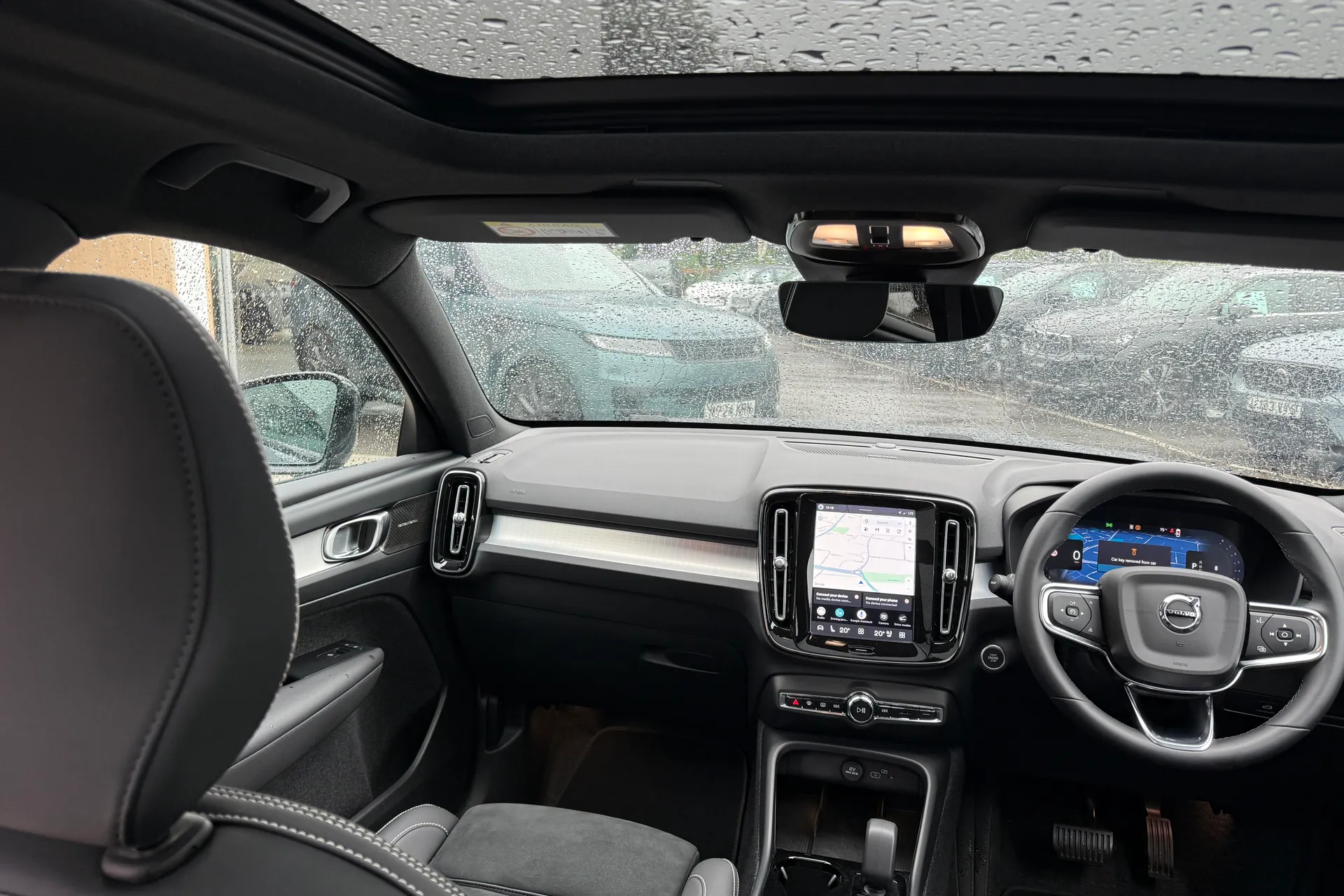 Volvo XC40 thumbnail image number 31