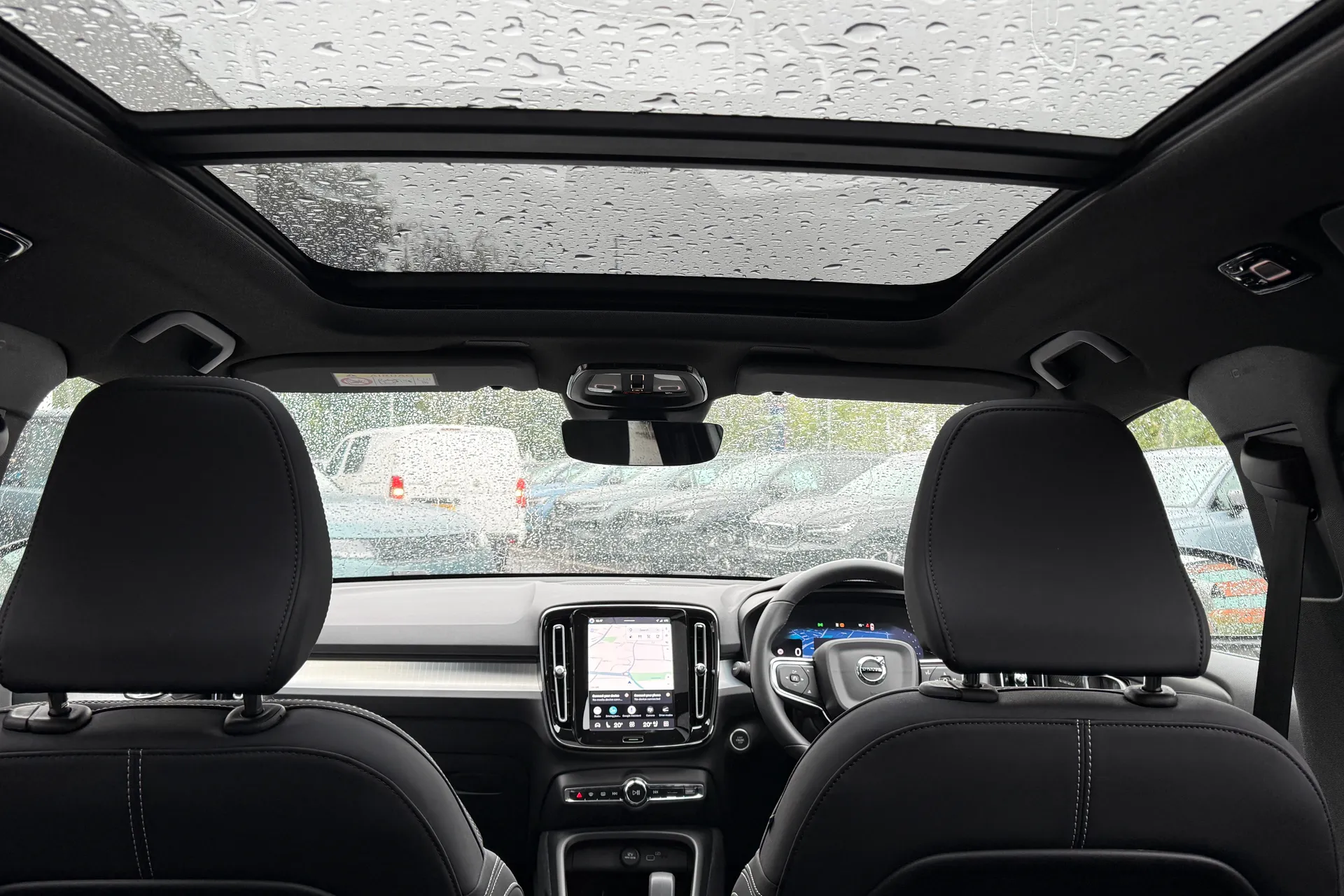 Volvo XC40 thumbnail image number 22