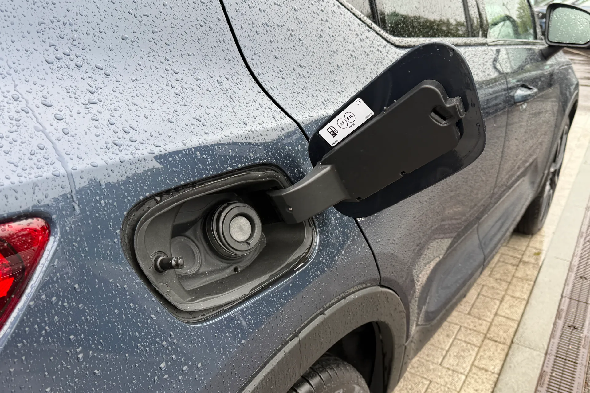 Volvo XC40 thumbnail image number 16