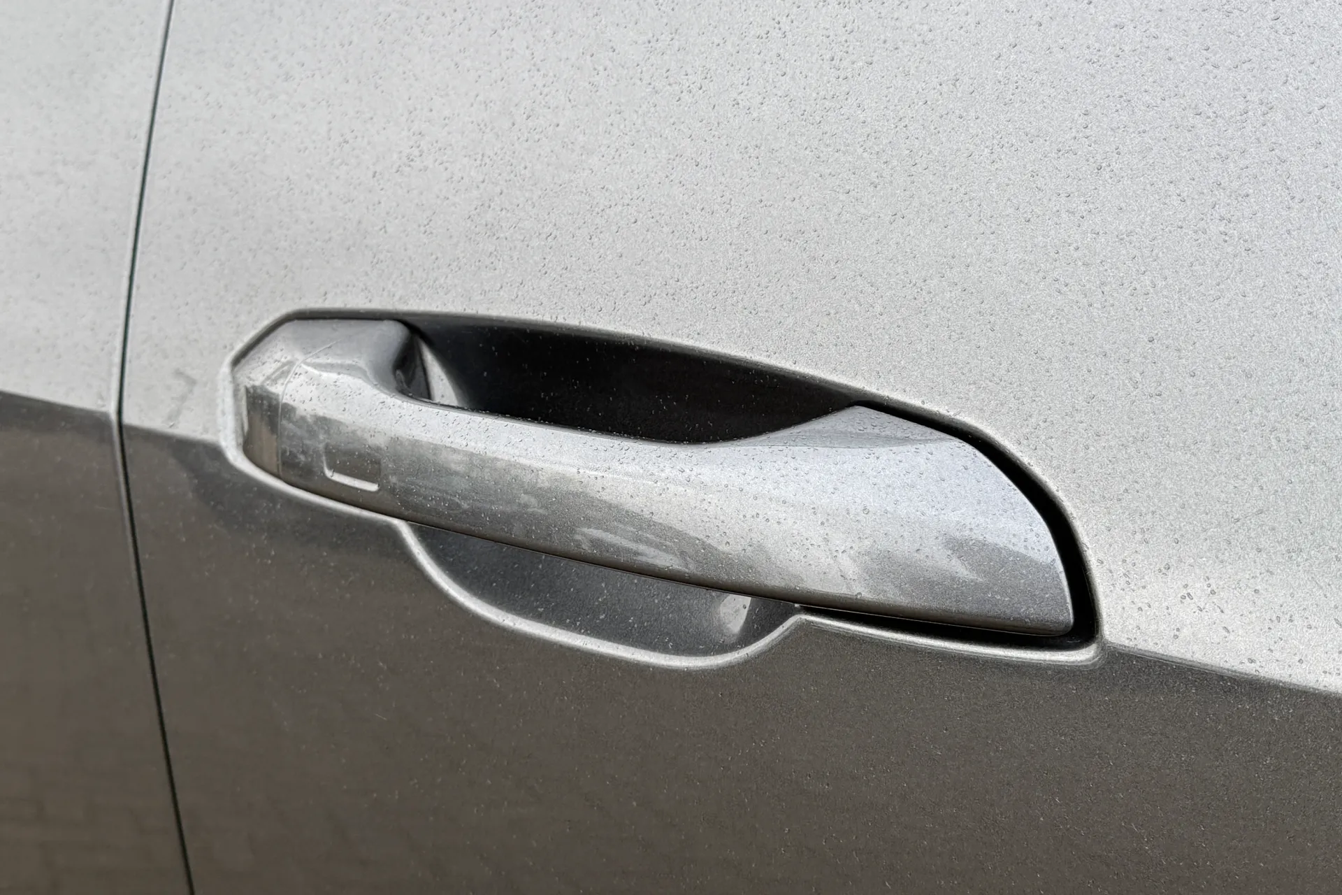 Audi e-tron thumbnail image number 54