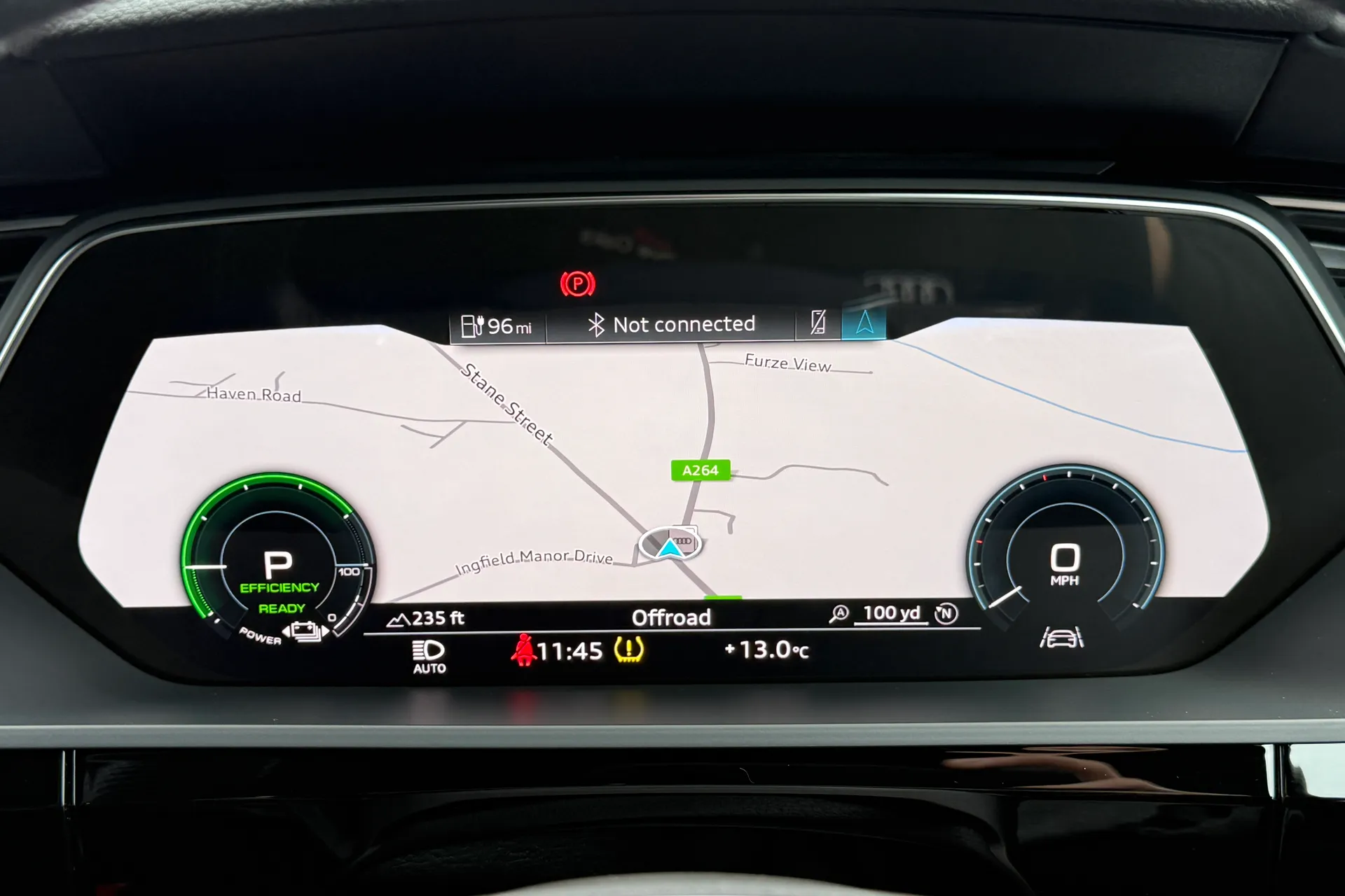 Audi e-tron thumbnail image number 14