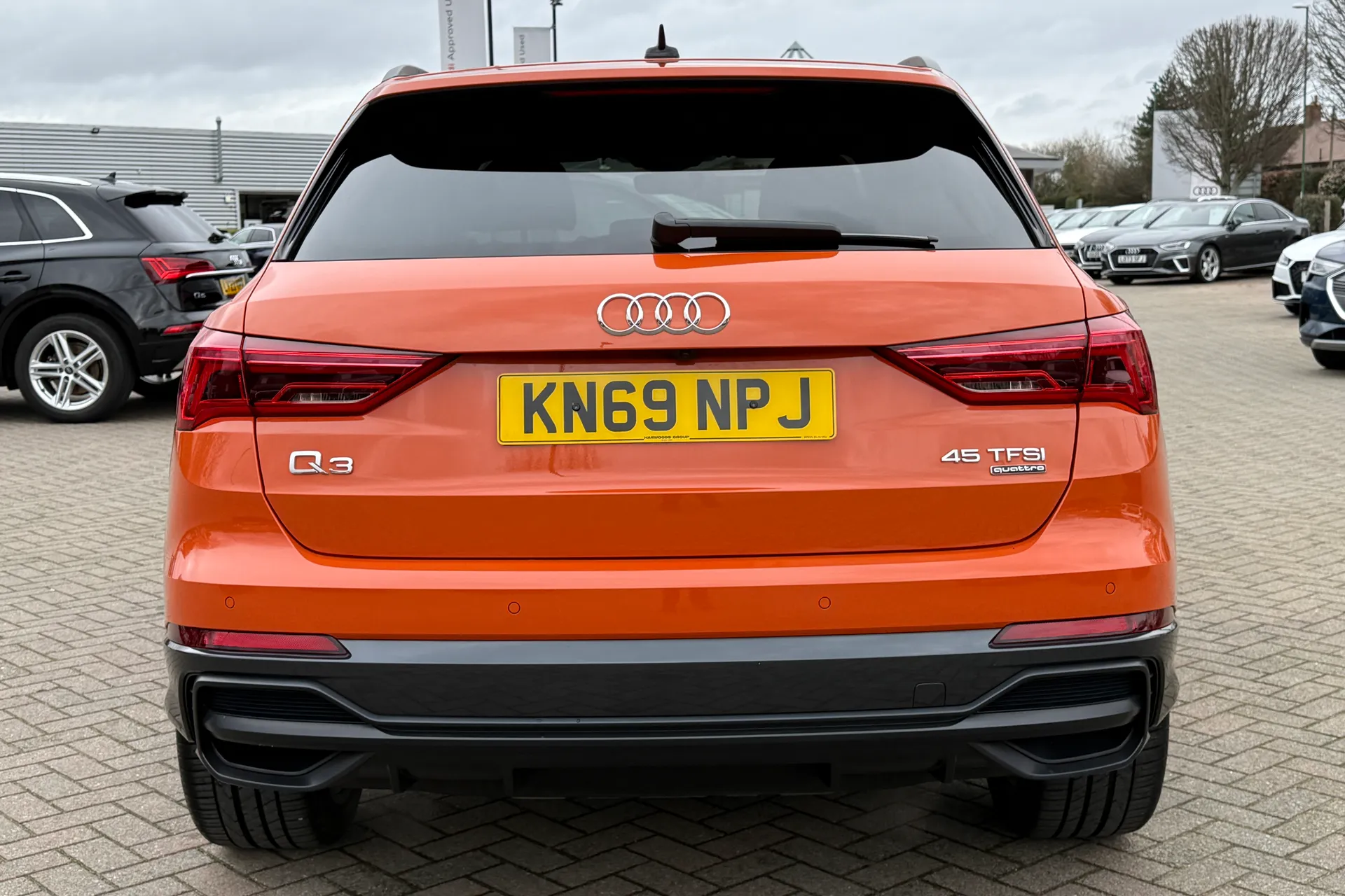 Audi Q3 thumbnail image number 39