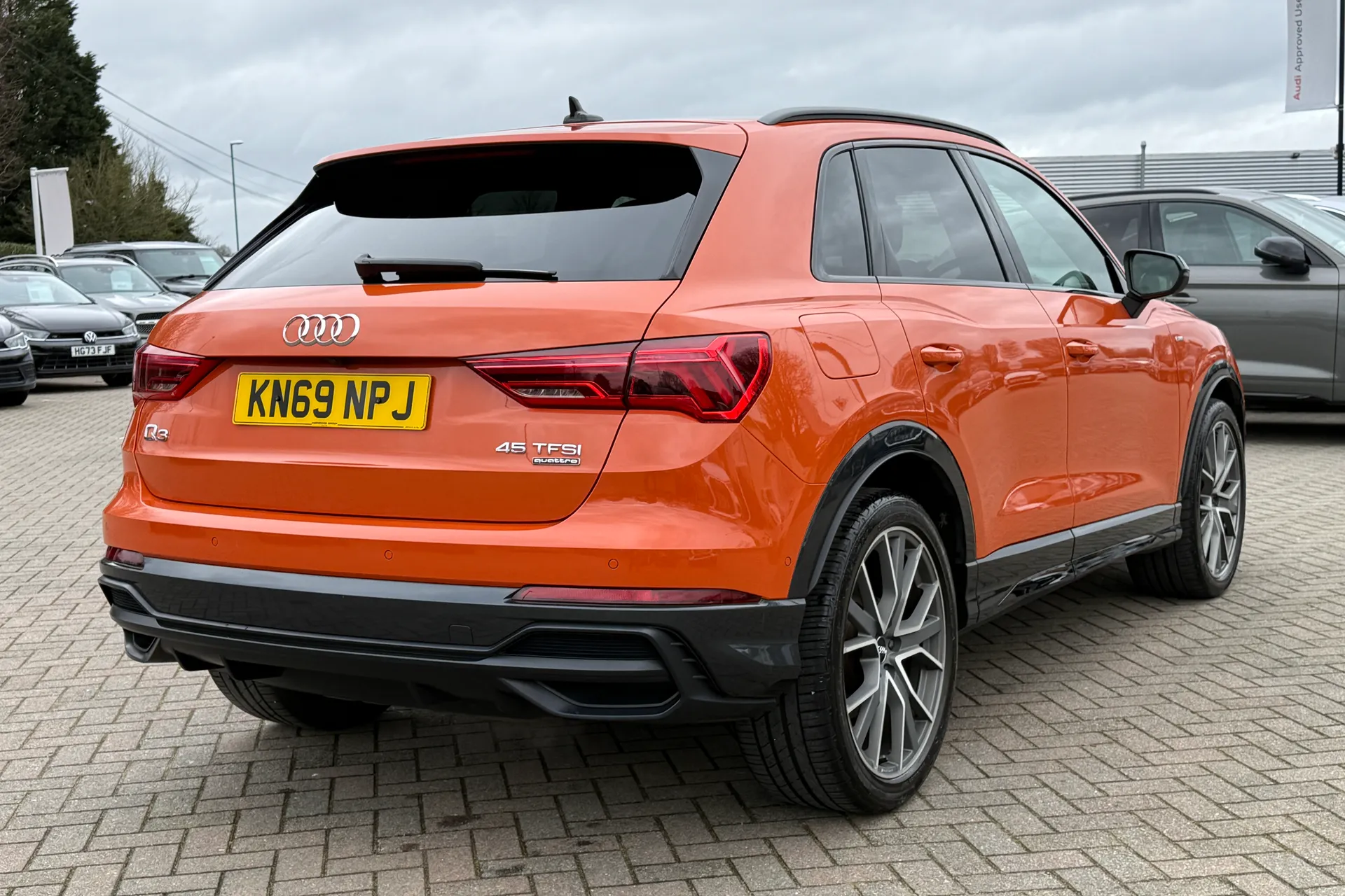 Audi Q3 thumbnail image number 38
