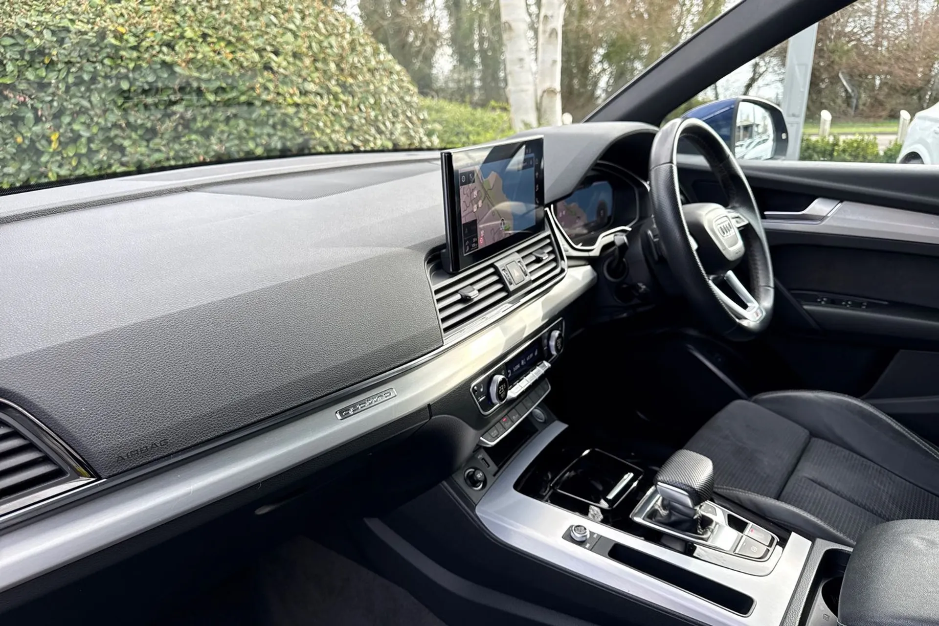 Audi Q5 thumbnail image number 31