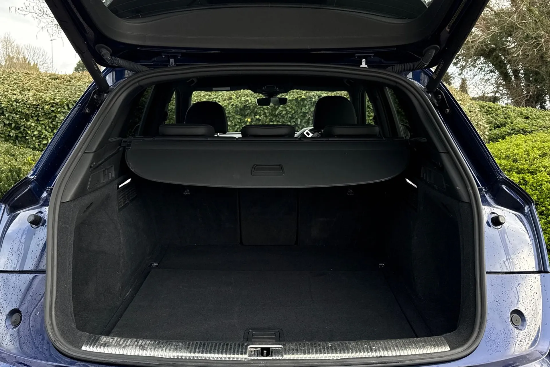 Audi Q5 thumbnail image number 33