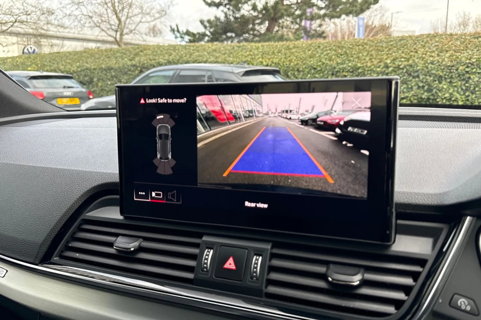 Audi Q5 thumbnail image number 4