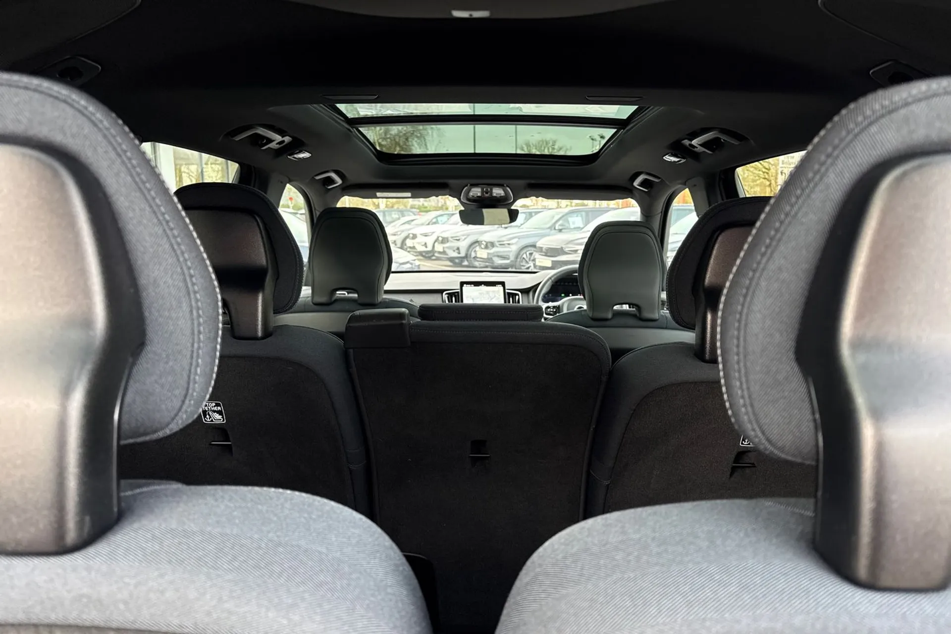 Volvo XC90 thumbnail image number 25