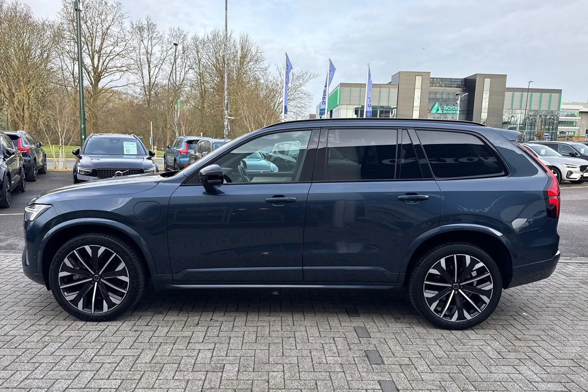 Volvo XC90 thumbnail image number 13