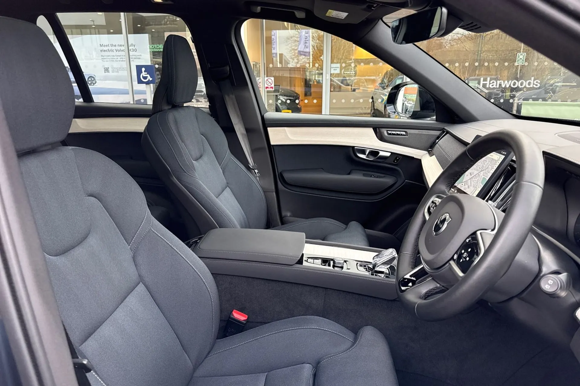 Volvo XC90 thumbnail image number 29