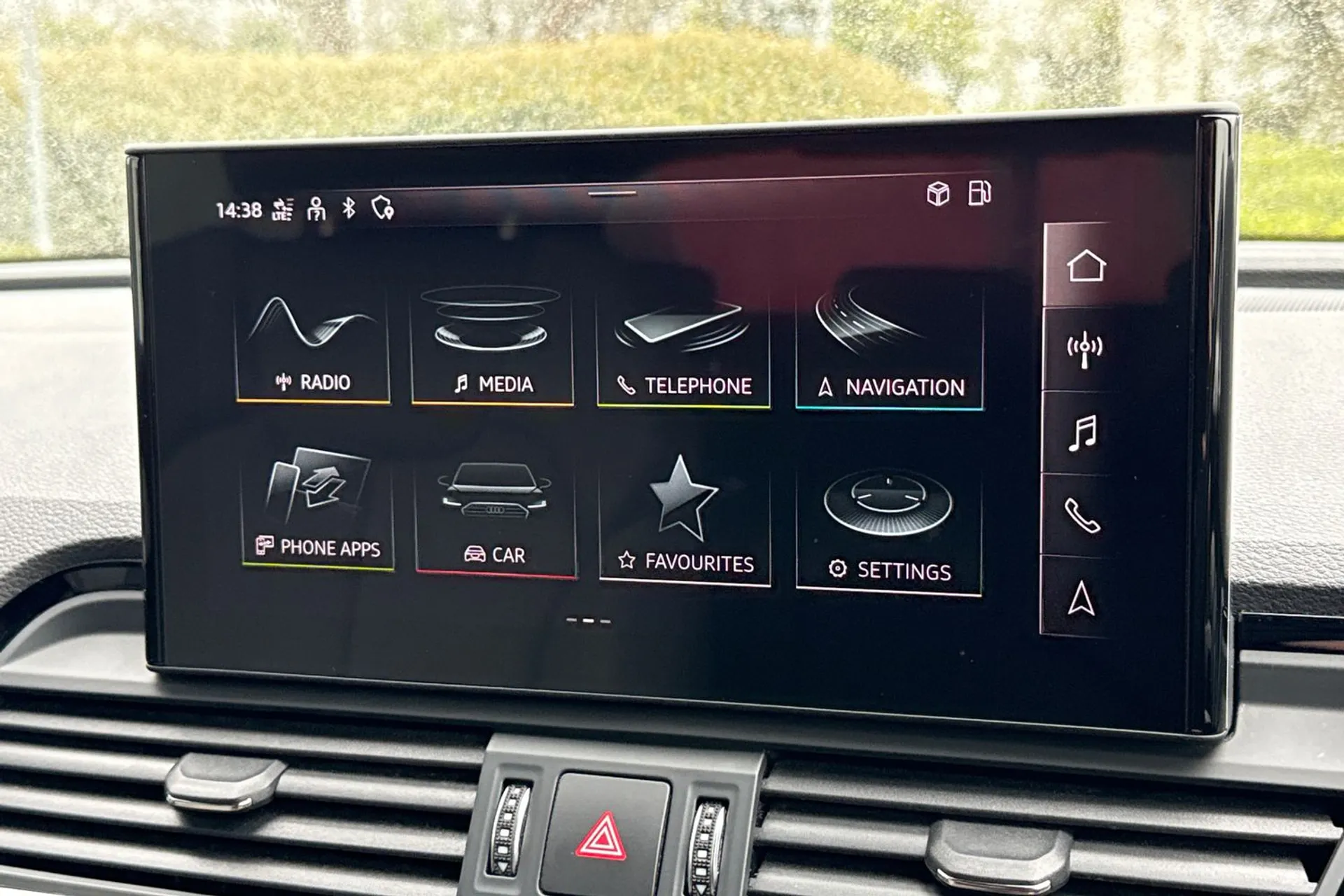 Audi Q5 thumbnail image number 25