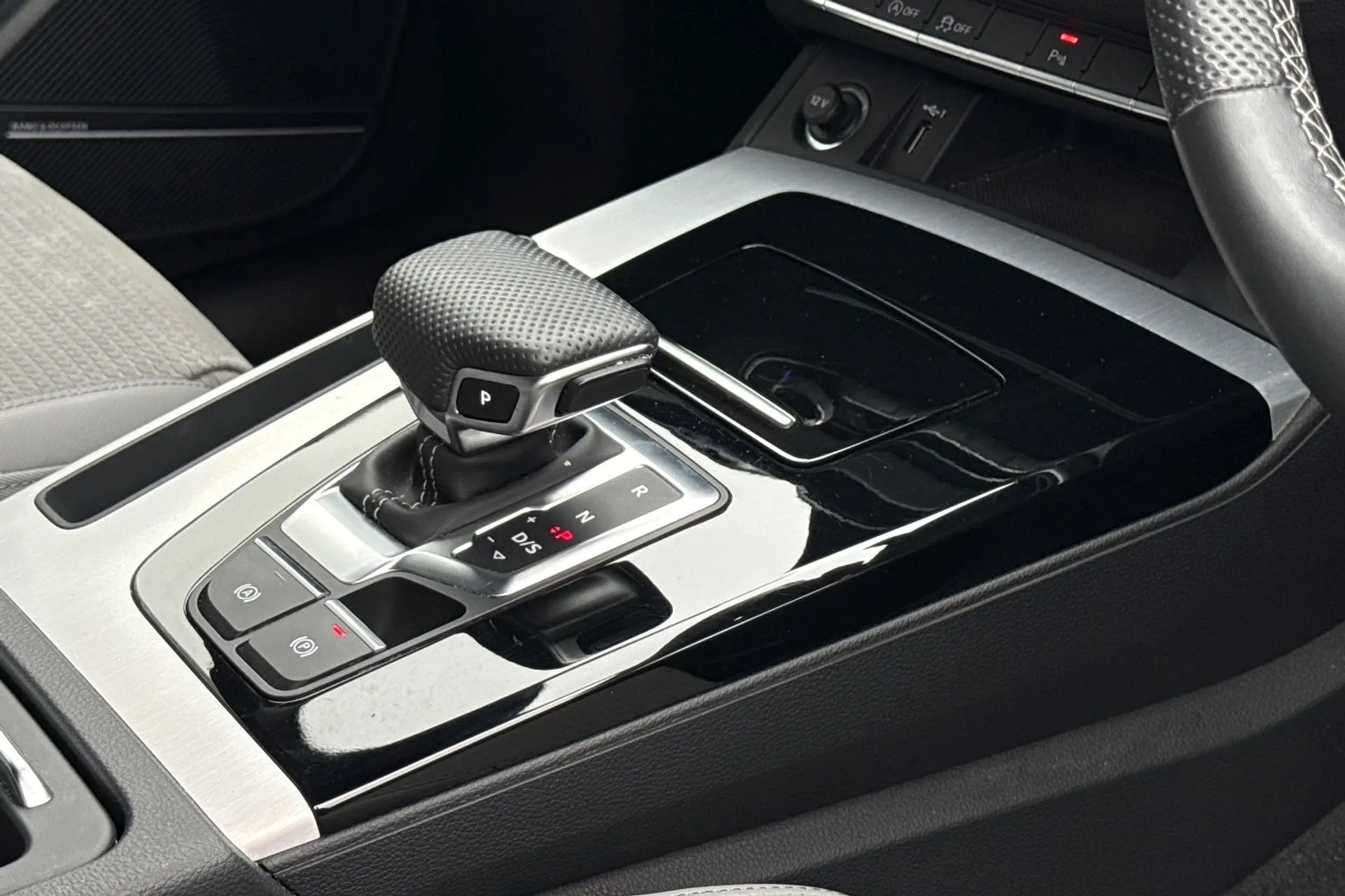 Audi Q5 thumbnail image number 9