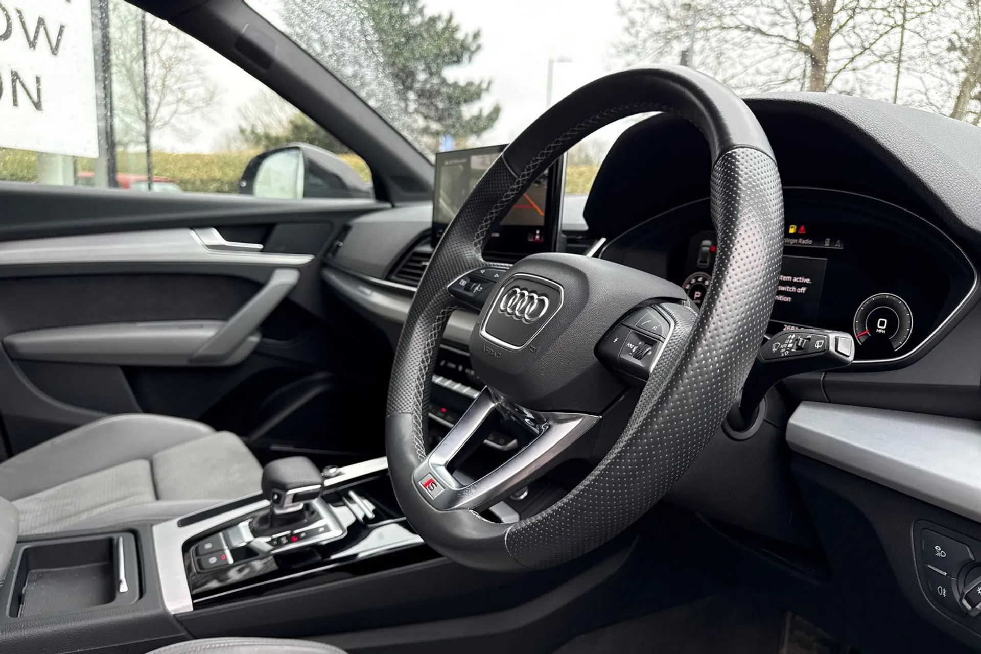 Audi Q5 thumbnail image number 22