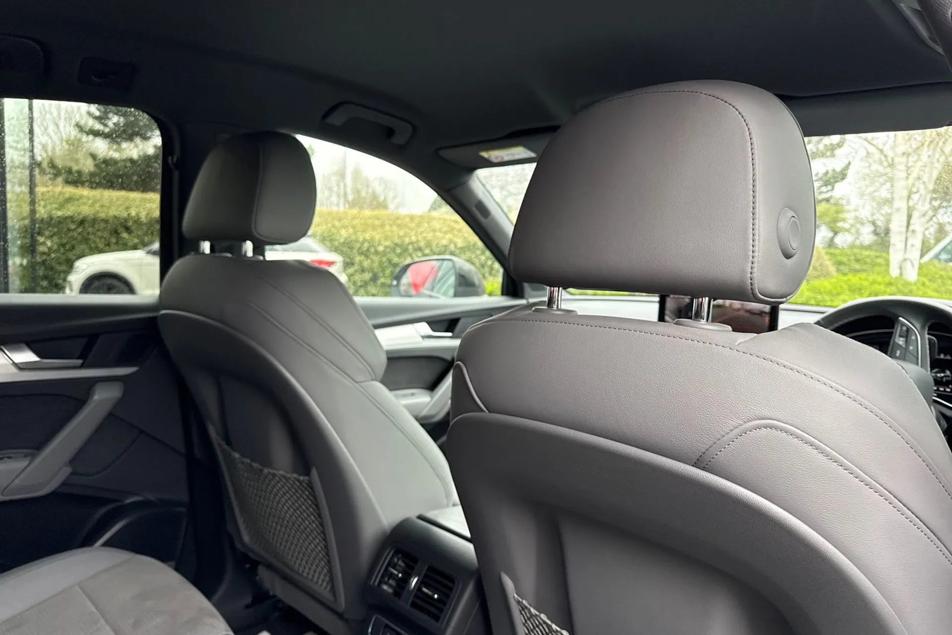 Audi Q5 thumbnail image number 39