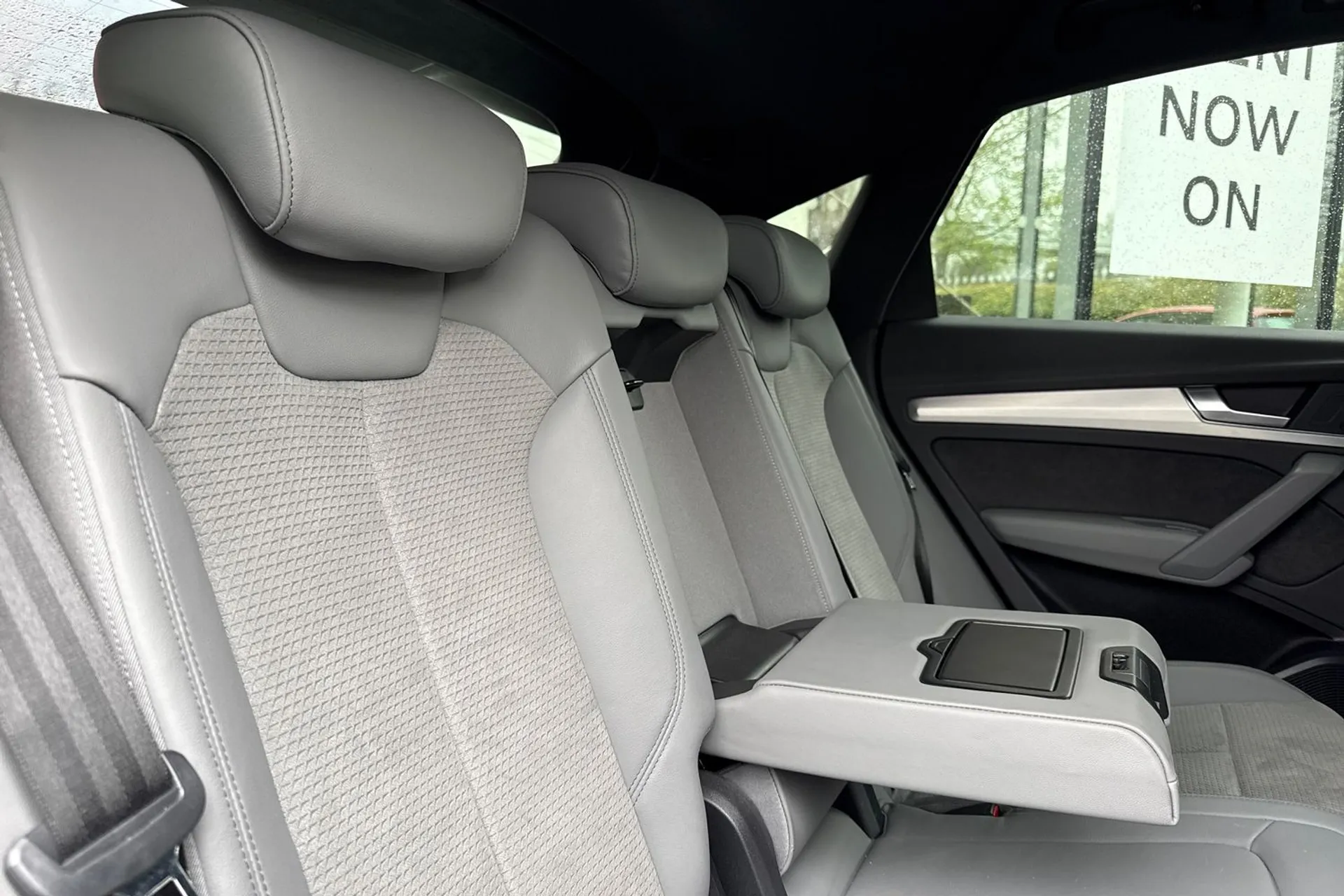 Audi Q5 thumbnail image number 37