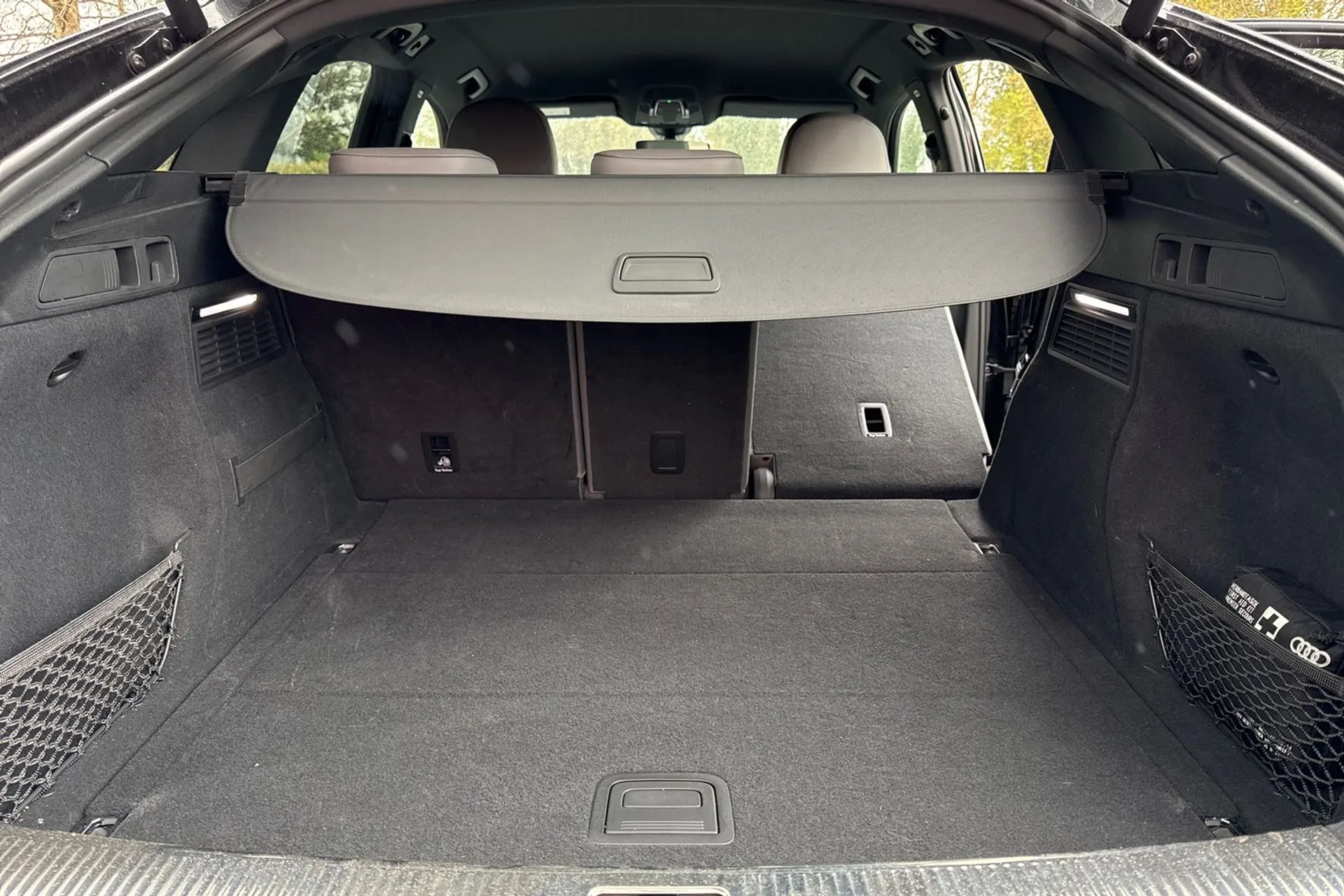 Audi Q5 thumbnail image number 35