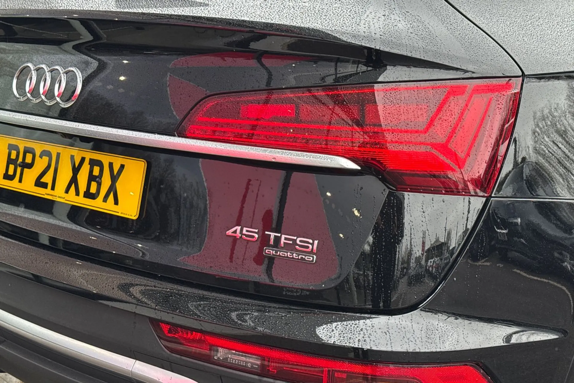 Audi Q5 thumbnail image number 29