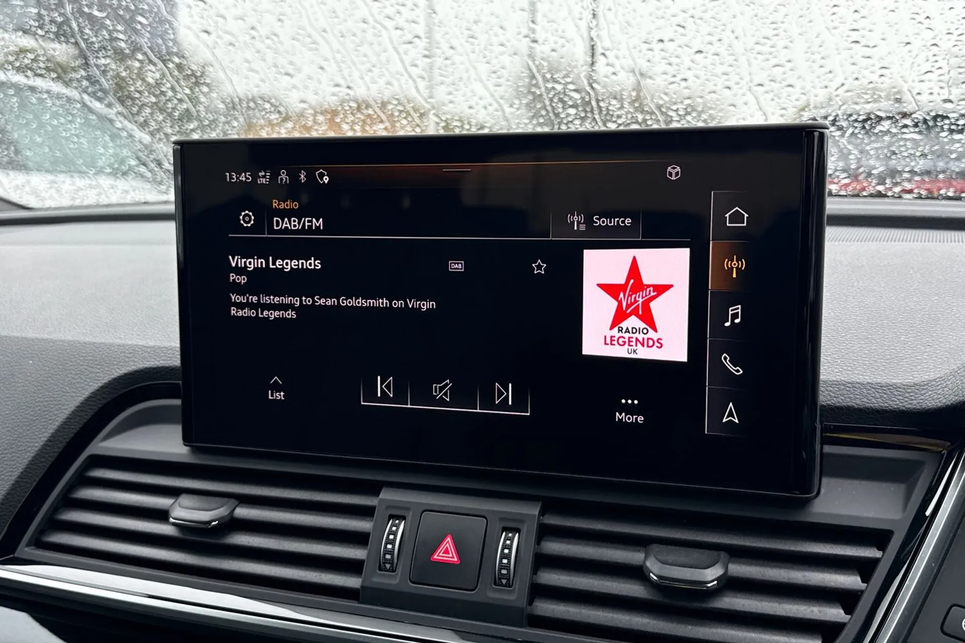 Audi Q5 thumbnail image number 14