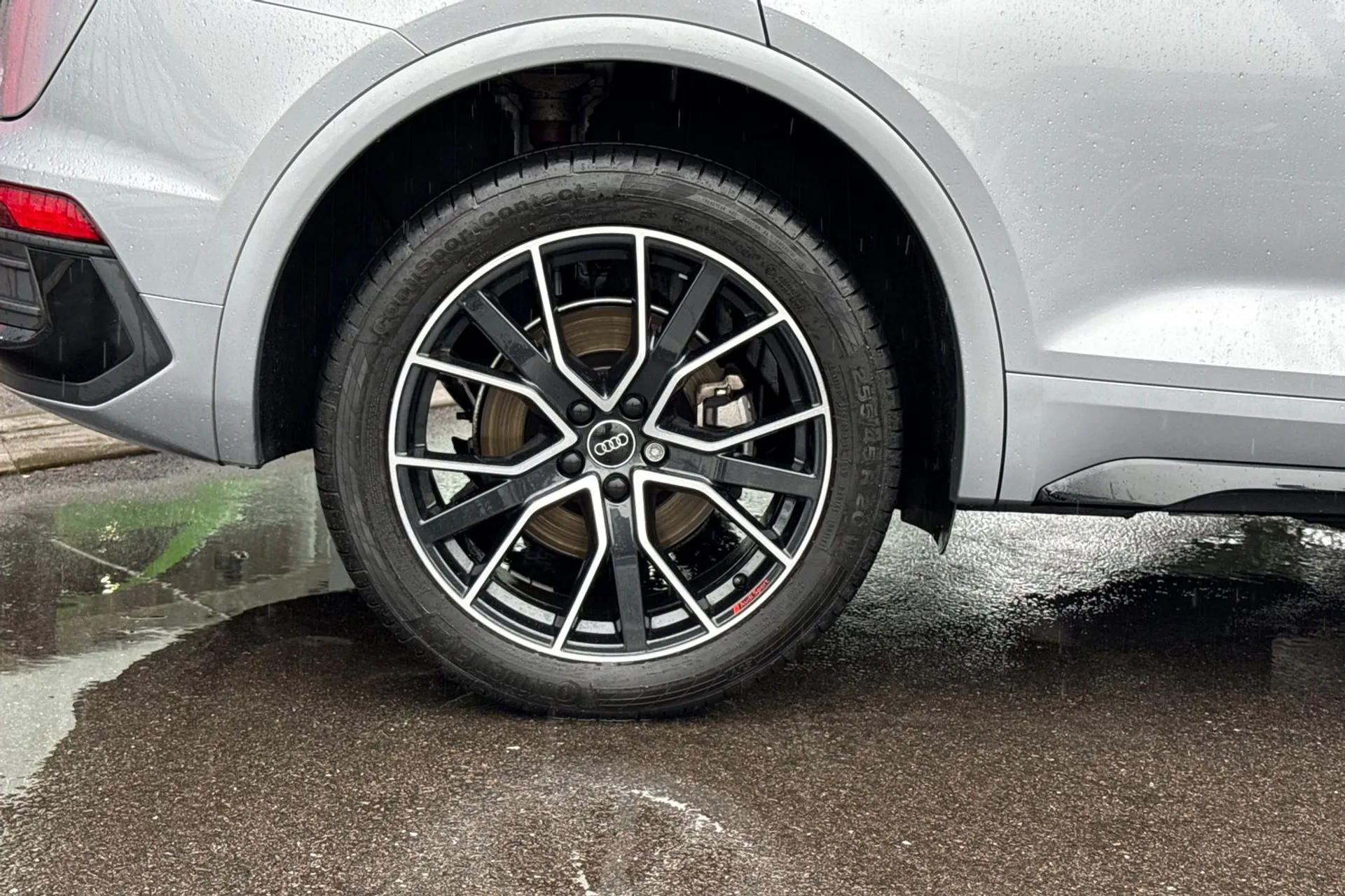 Audi Q5 thumbnail image number 21