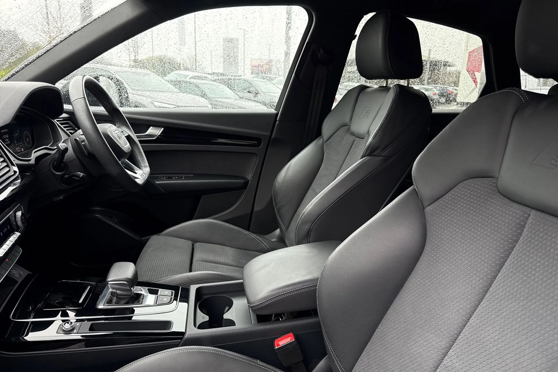 Audi Q5 thumbnail image number 47