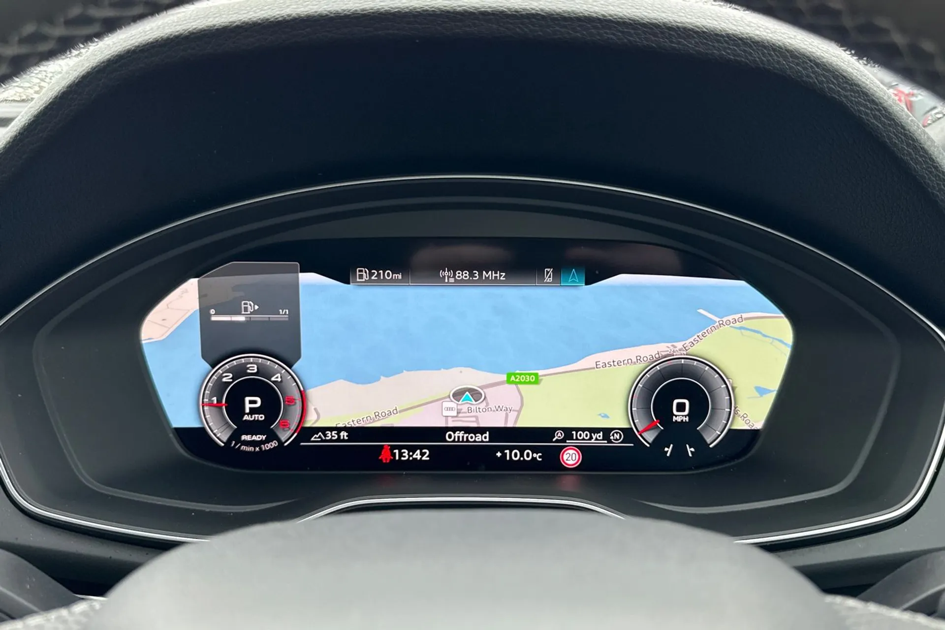 Audi Q5 thumbnail image number 4