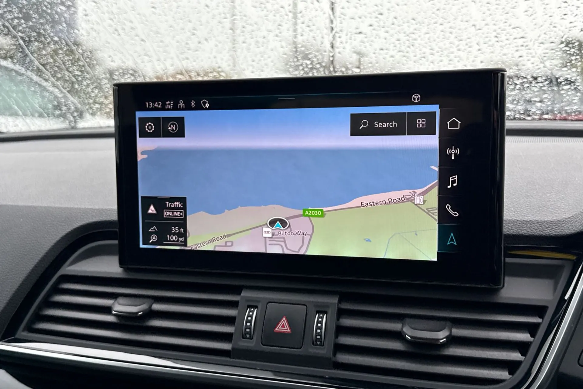 Audi Q5 thumbnail image number 11