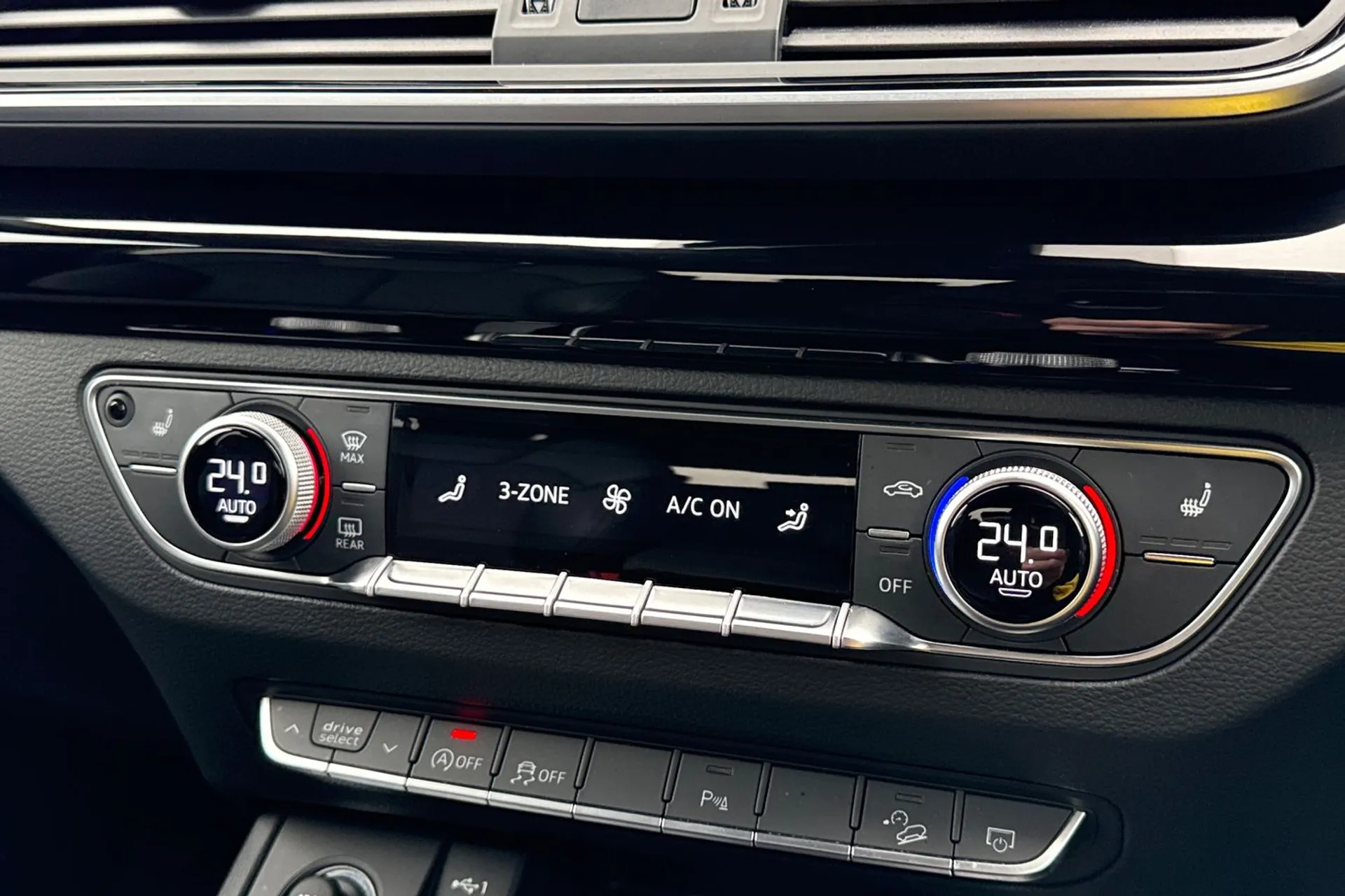 Audi Q5 thumbnail image number 22