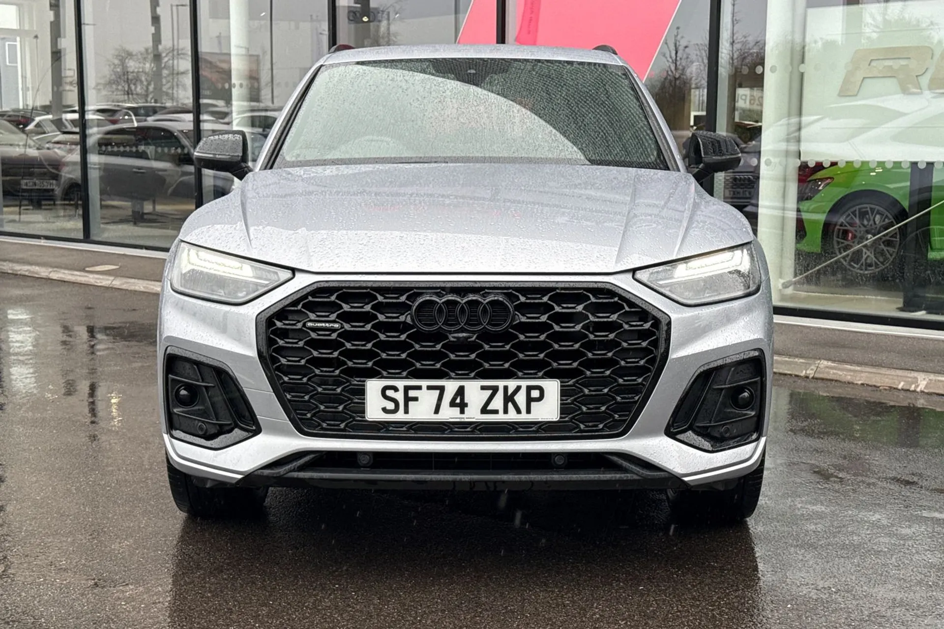 Audi Q5 thumbnail image number 10