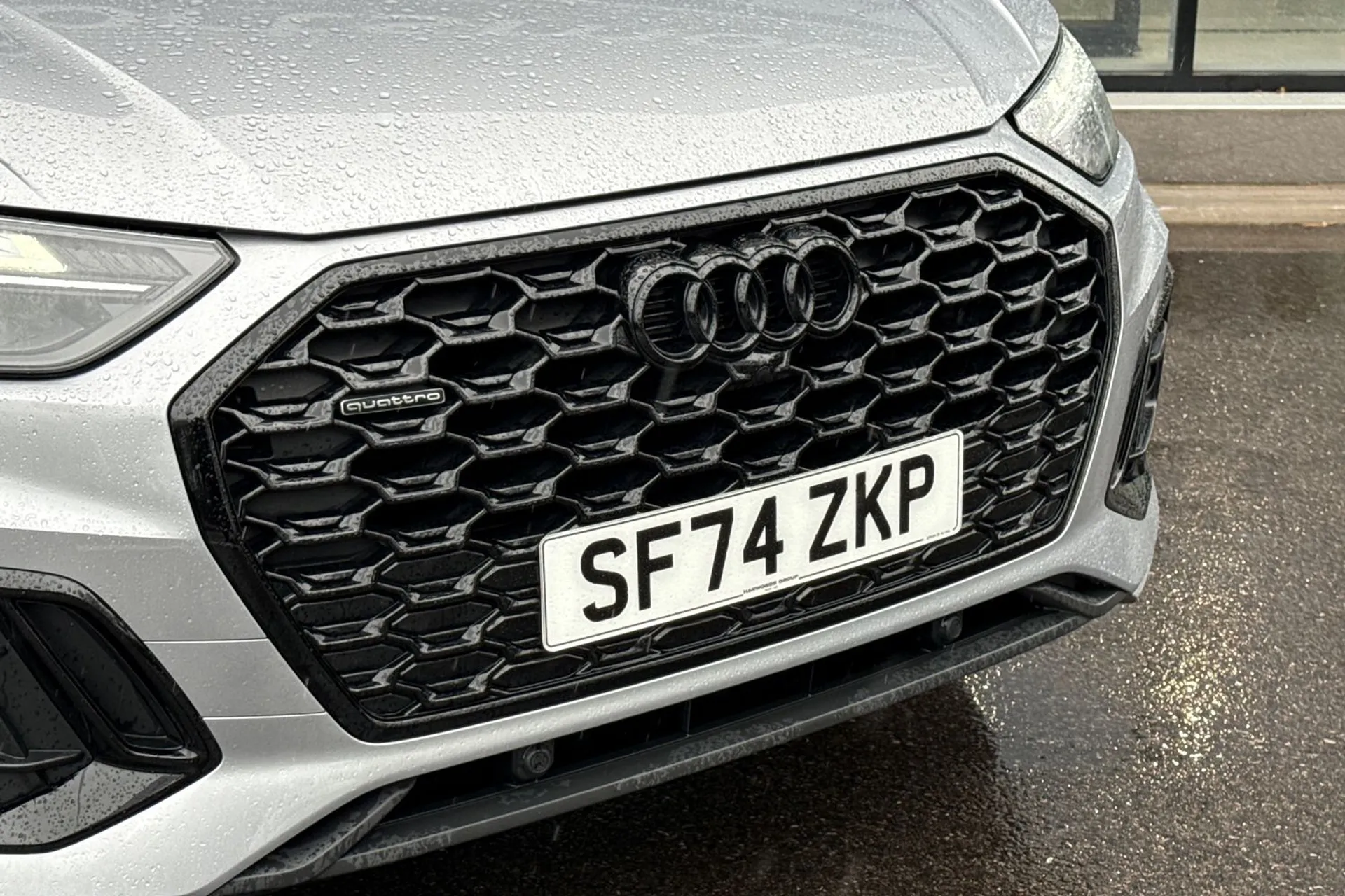 Audi Q5 thumbnail image number 15